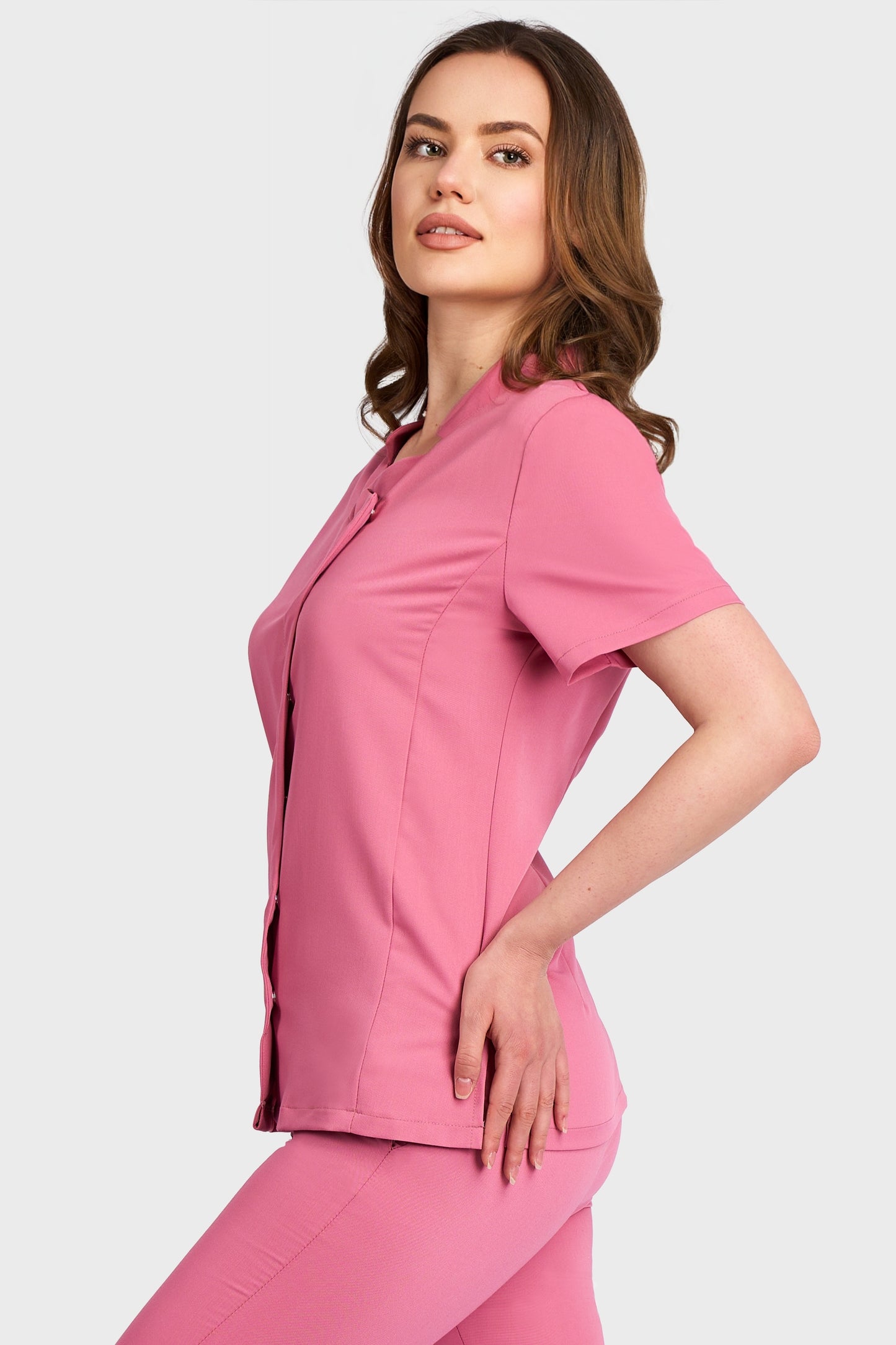Bluza Medicala Ela Femei Stretch - Roz - vedere laterala - material elastic - Akitex