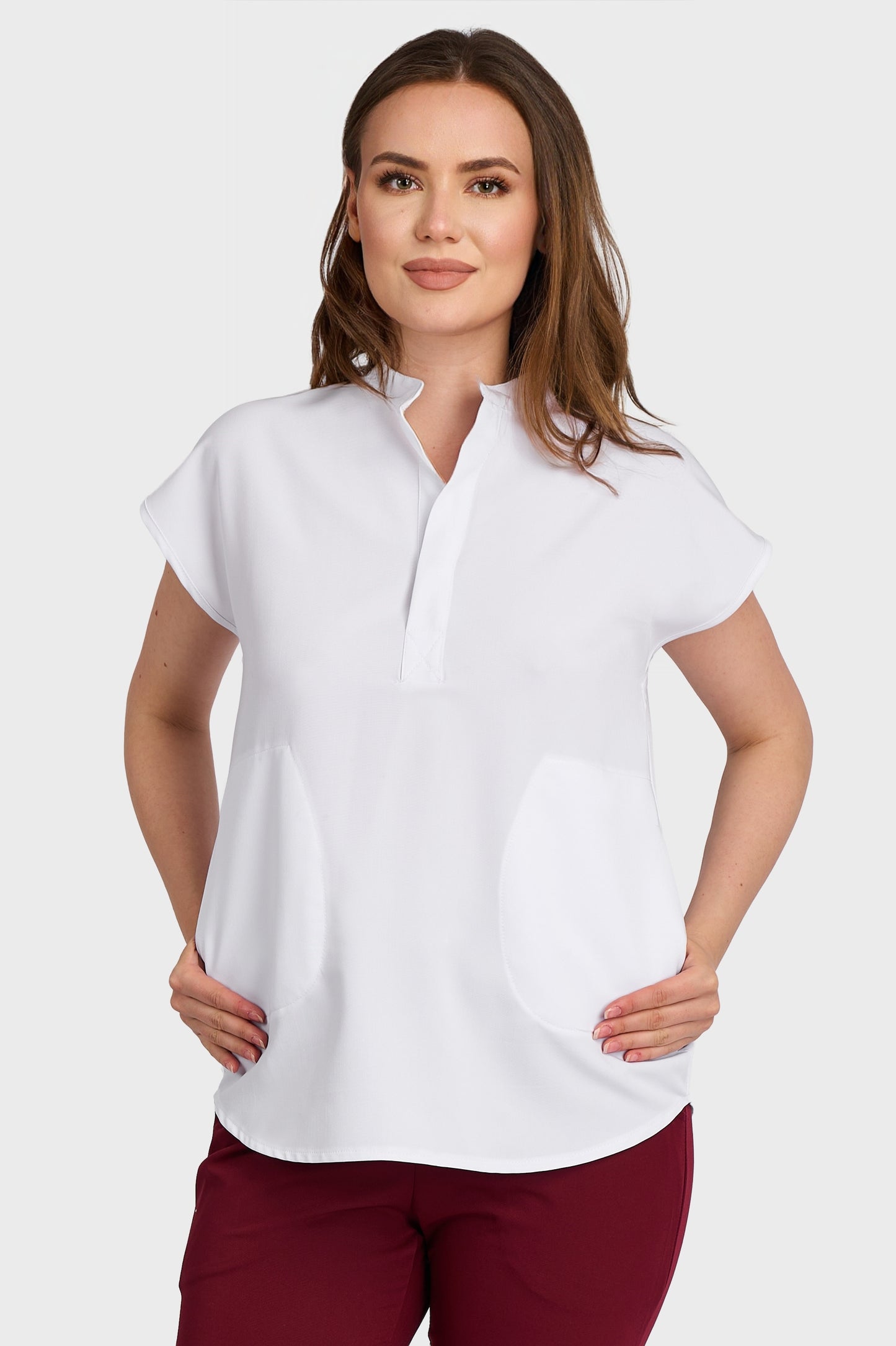 Bluza Medicala Maria Stretch - Alb - vedere frontala - material elastic - Akitex