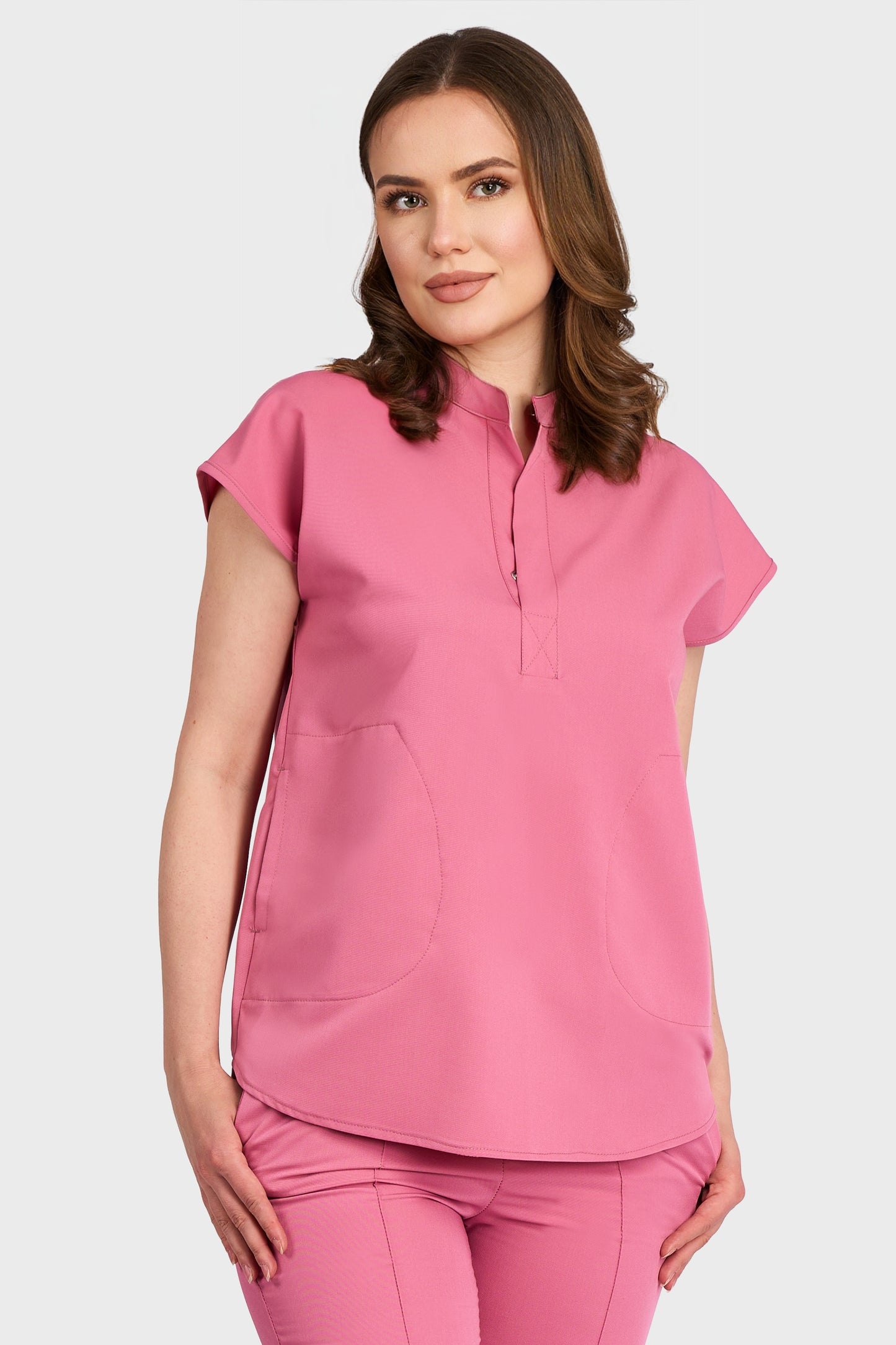 Bluza Medicala Maria Stretch - Roz - vedere frontala - material elastic - Akitex