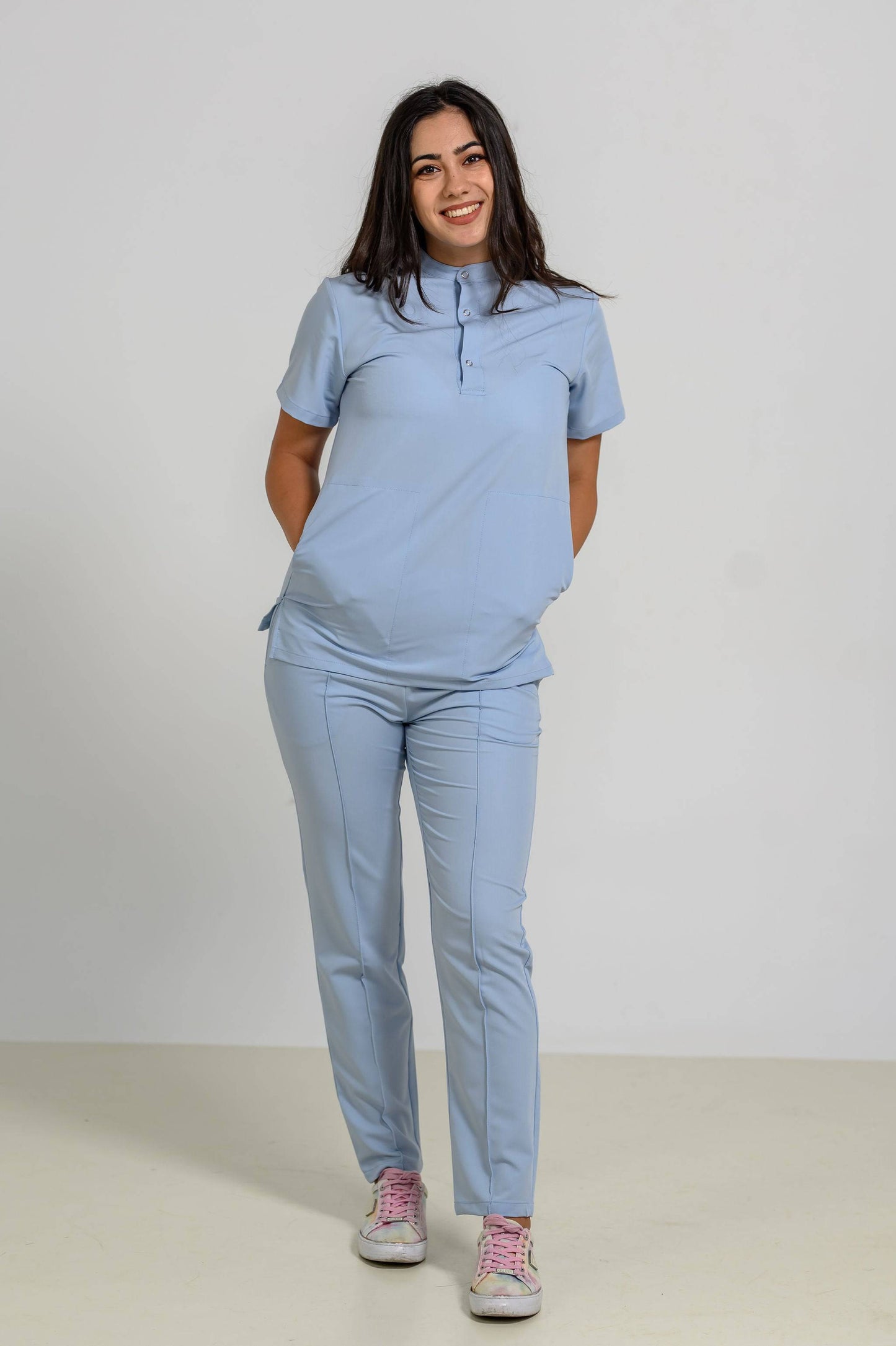 Bluza Medicala Valuca STRETCH Femei - BabyBlue - vedere totala - material elastic - Akitex