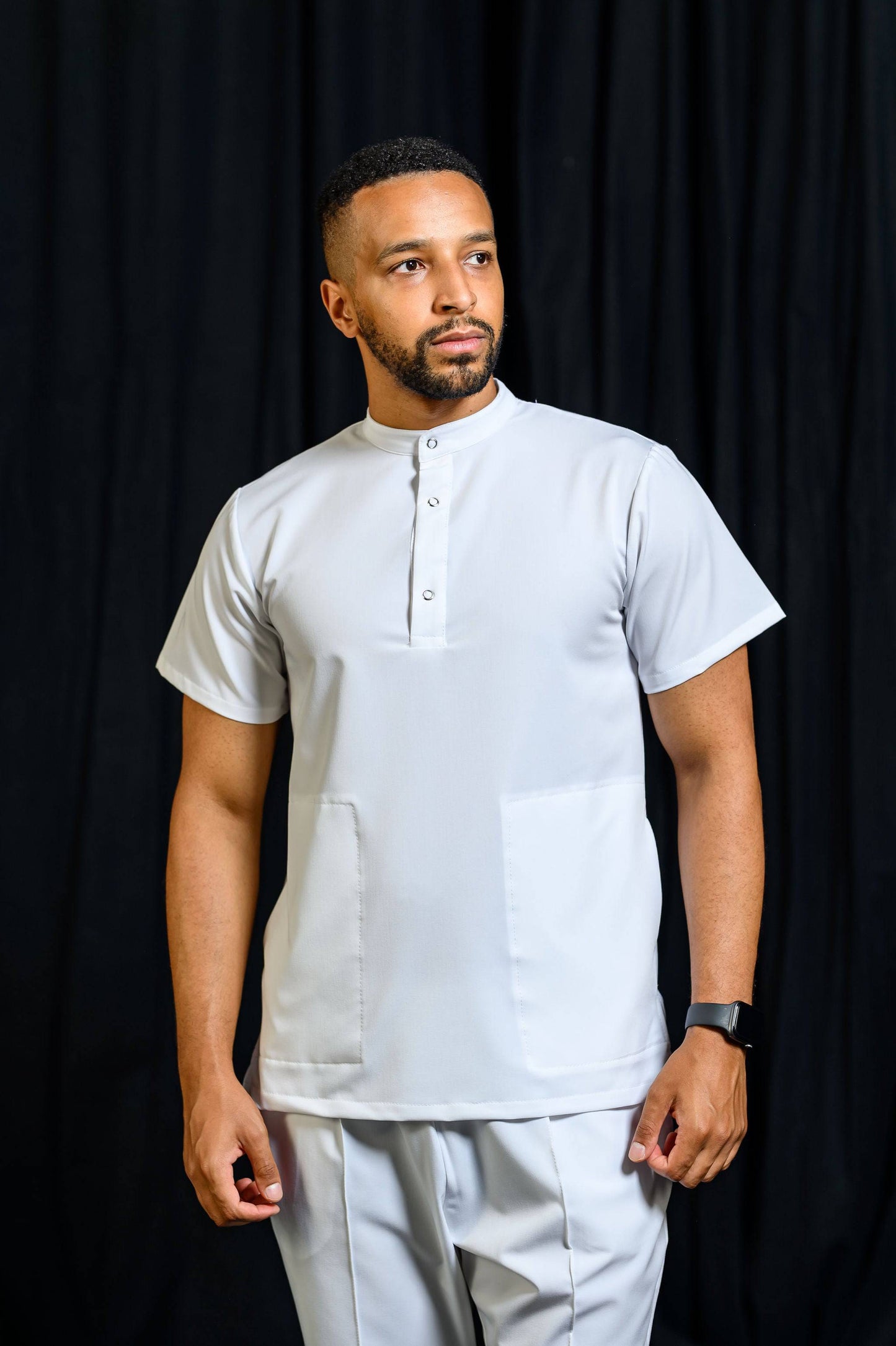 Bluza Medicala Valuca STRETCH Barbati - Alb - vedere frontala - material elastic - Akitex 