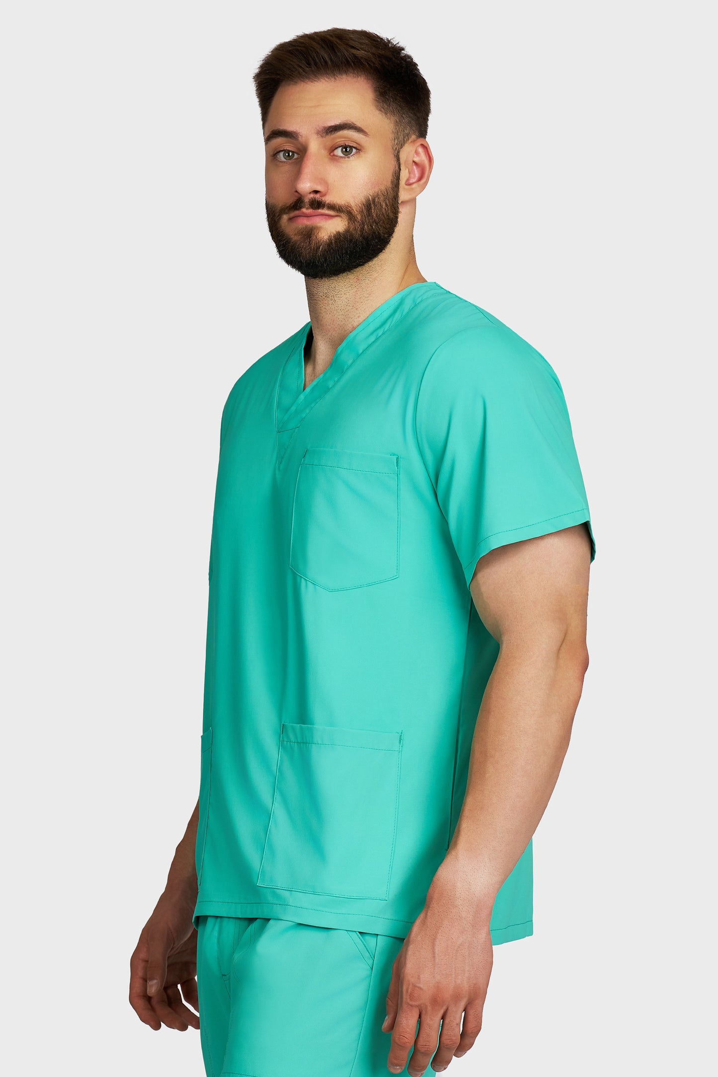 Bluza medicala barbati cu guler in V menta stretch - vedere laterala - AKITEX