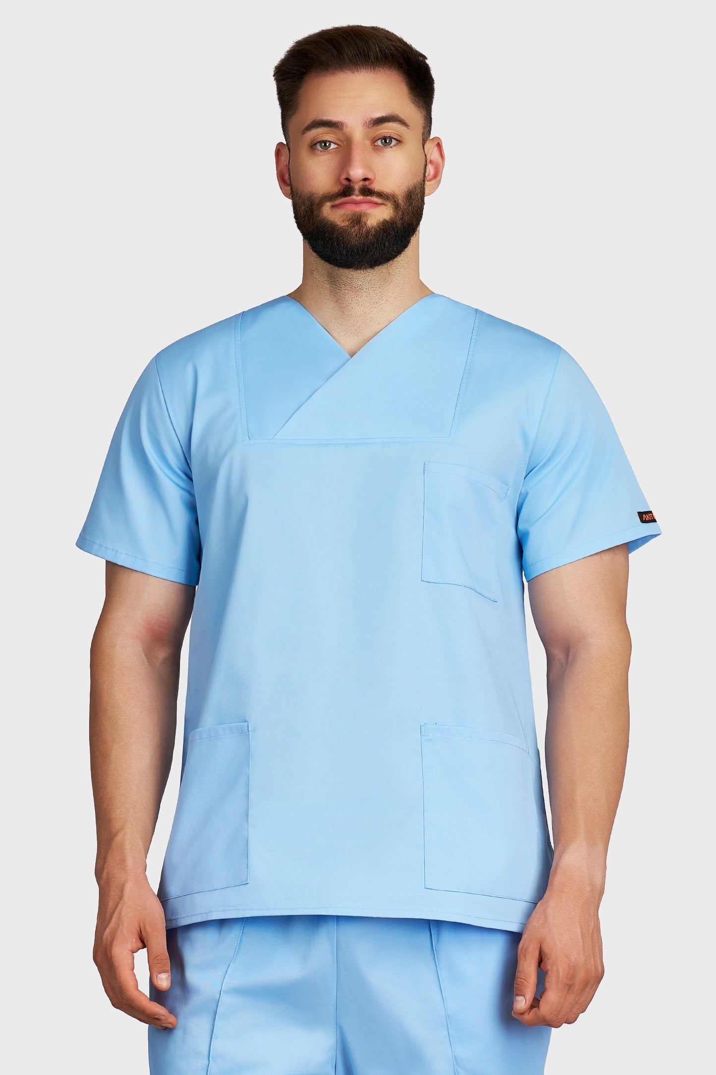 Bluza medicala barbati Victoria bleu deschis - vedere din fata - AKITEX