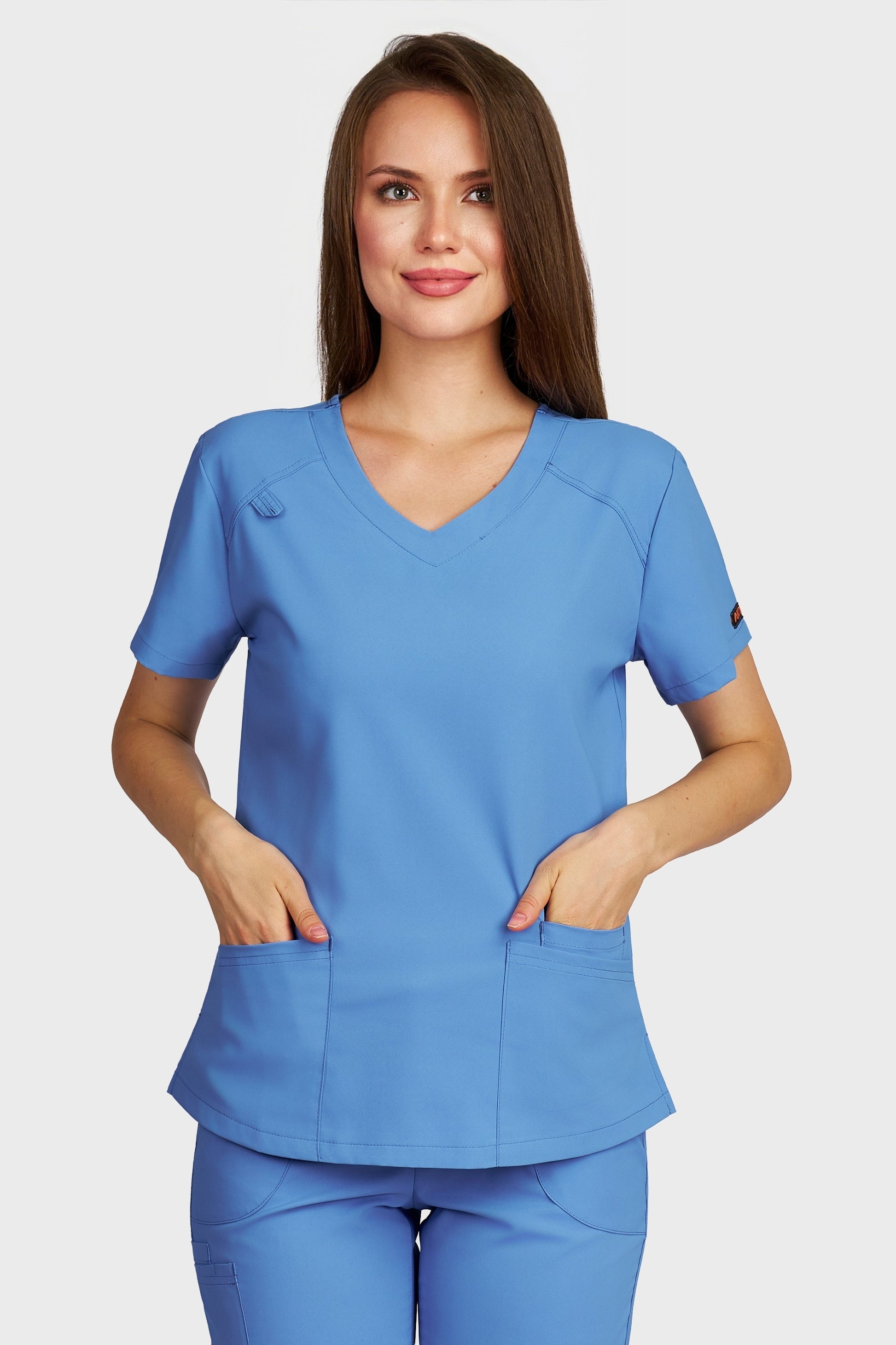 Bluza medicala femei Carmen albastru azur stretch - vedere din fata - AKITEX