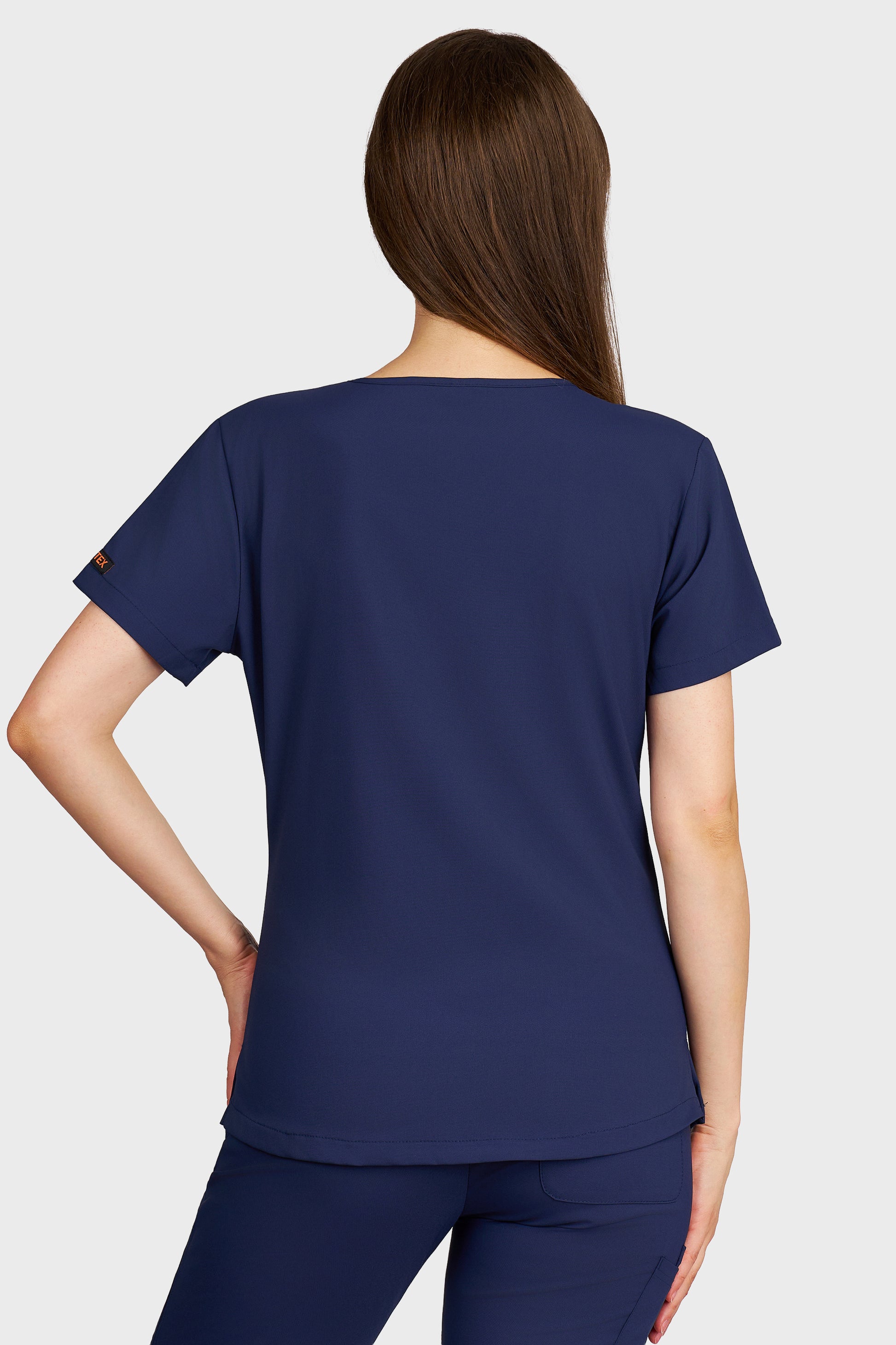 Bluza medicala femei Carmen bleumarin stretch - vedere din spate - AKITEX