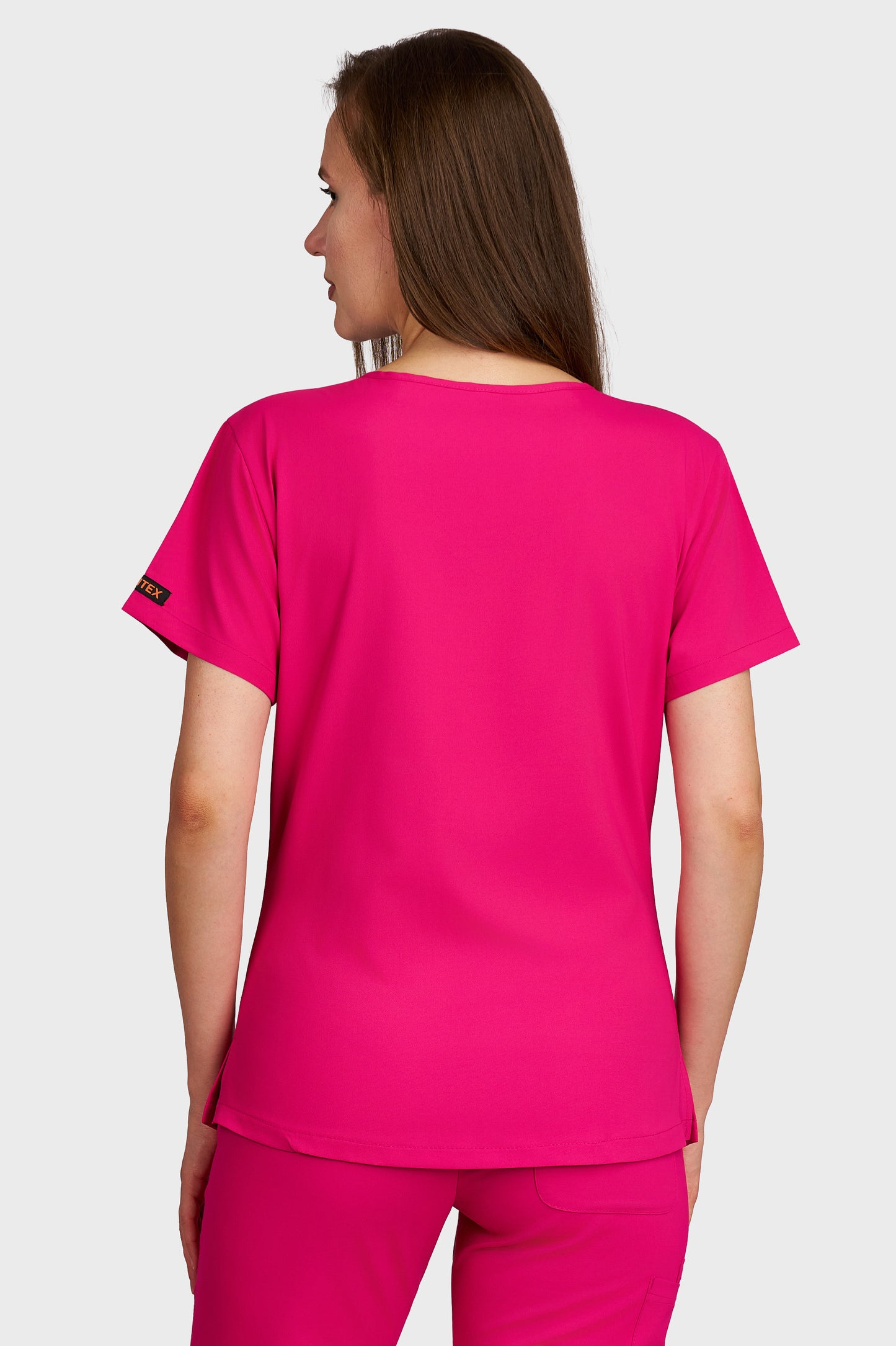 Bluza medicala femei Carmen fucsia stretch - vedere din spate - AKITEX
