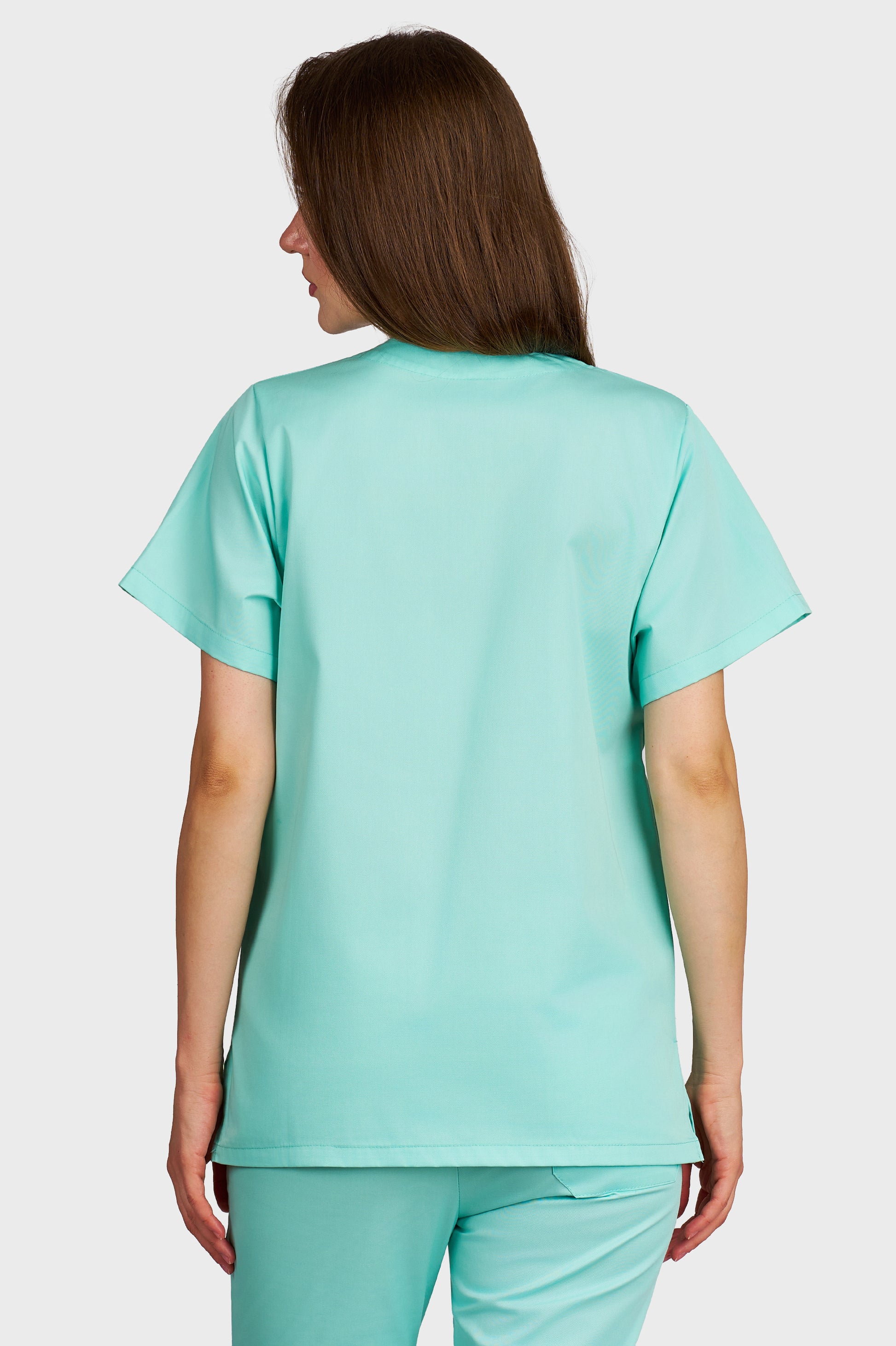 Bluza medicala femei cu guler in V menta - vedere din spate - AKITEX
