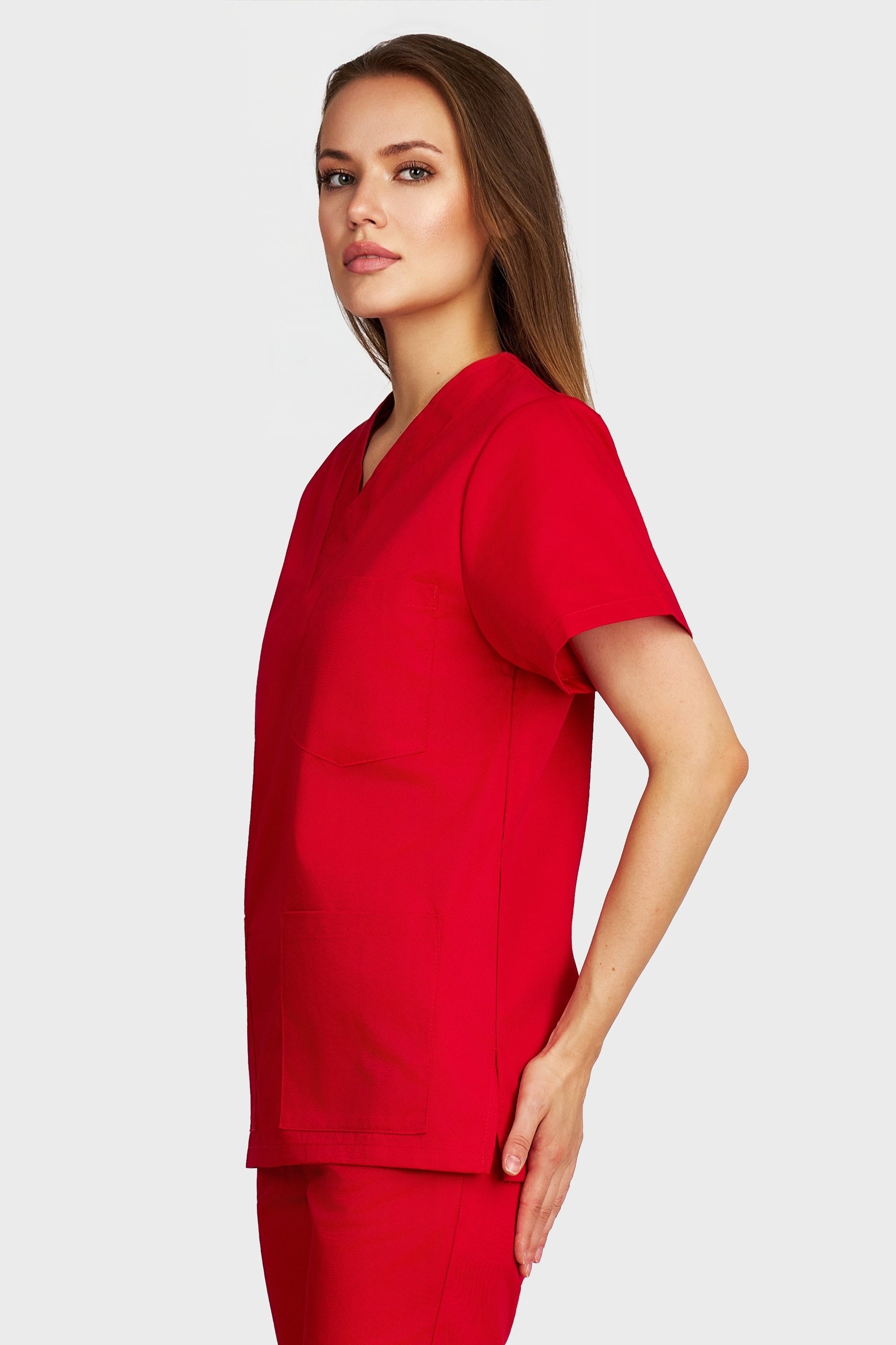 Bluza medicala femei cu guler in V rosu - vedere laterala - AKITEX
