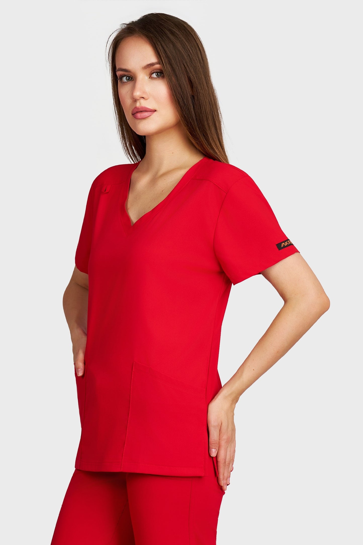 Bluza medicala femei Juliette rosu stretch - vedere laterala - AKITEX