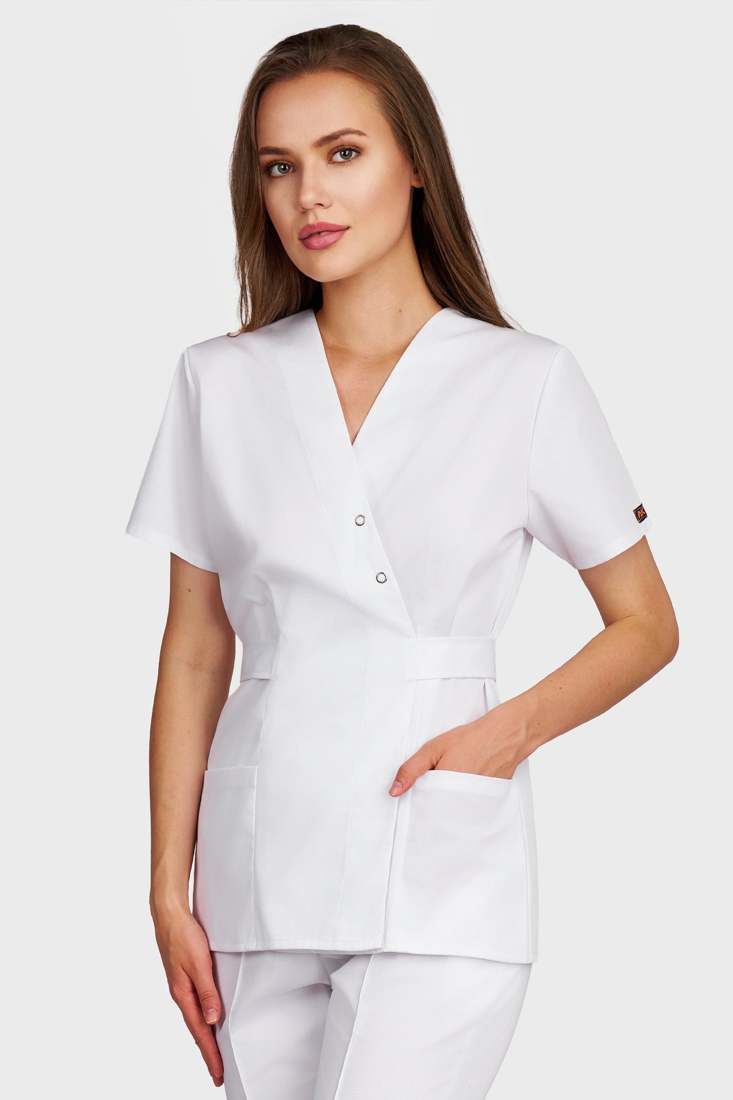 Bluza medicala femei Kimono alb - vedere din fata - AKITEX