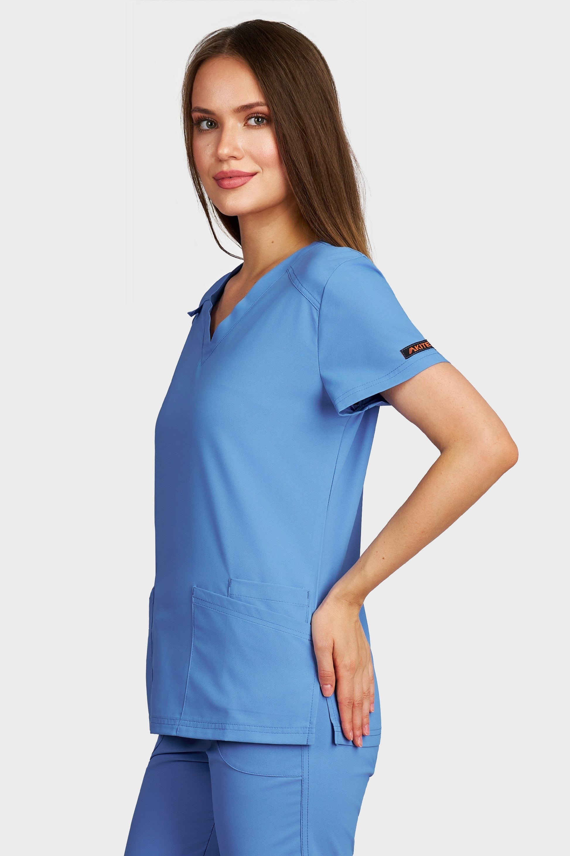 Bluza medicala femei Tosca albastru azur stretch - vedere laterala - AKITEX