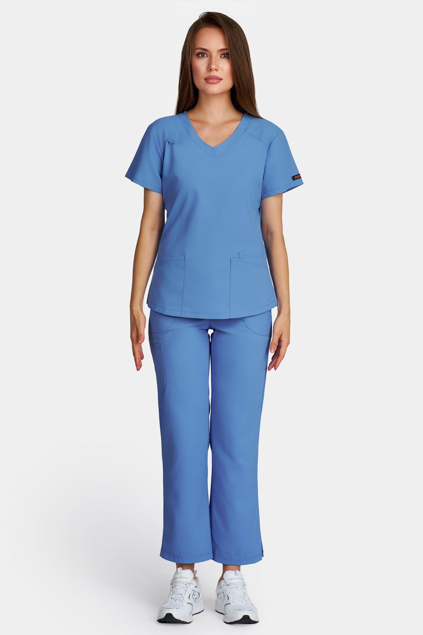 Costum medical femei albastru azur - bluza medicala Carmen si pantaloni Violeta, vedere din fata - AKITEX