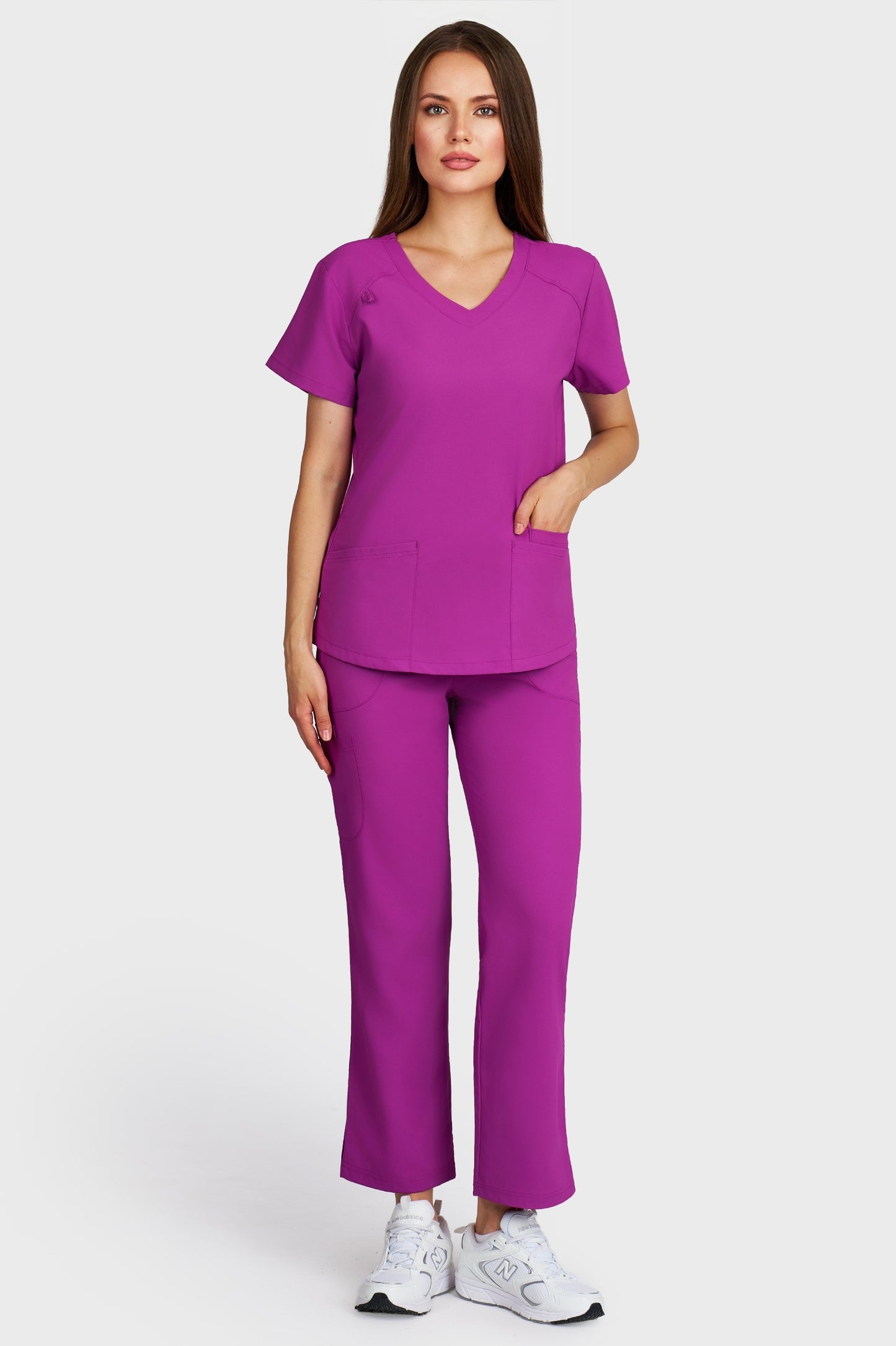 Costum medical femei mov - bluza medicala Carmen si pantaloni Violeta, vedere din fata - AKITEX