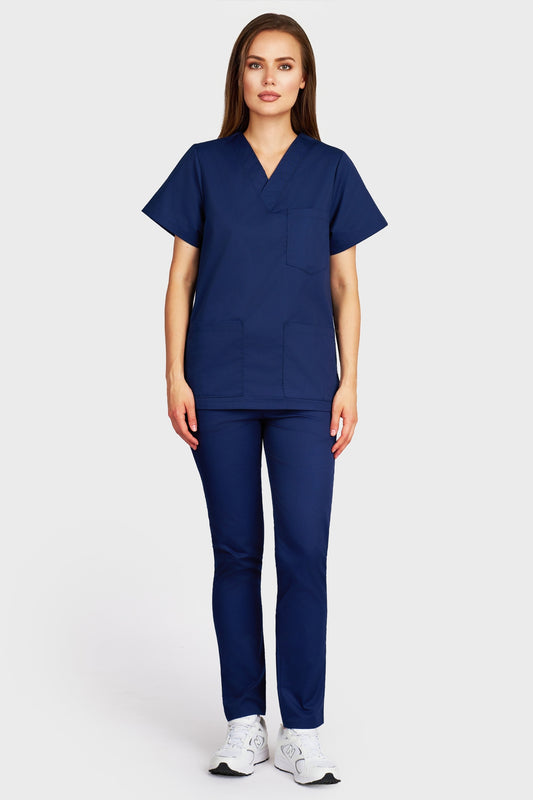 Costum medical femei navy - bluza medicala cu guler in V si pantaloni cu elastic, vedere din fata - AKITEX