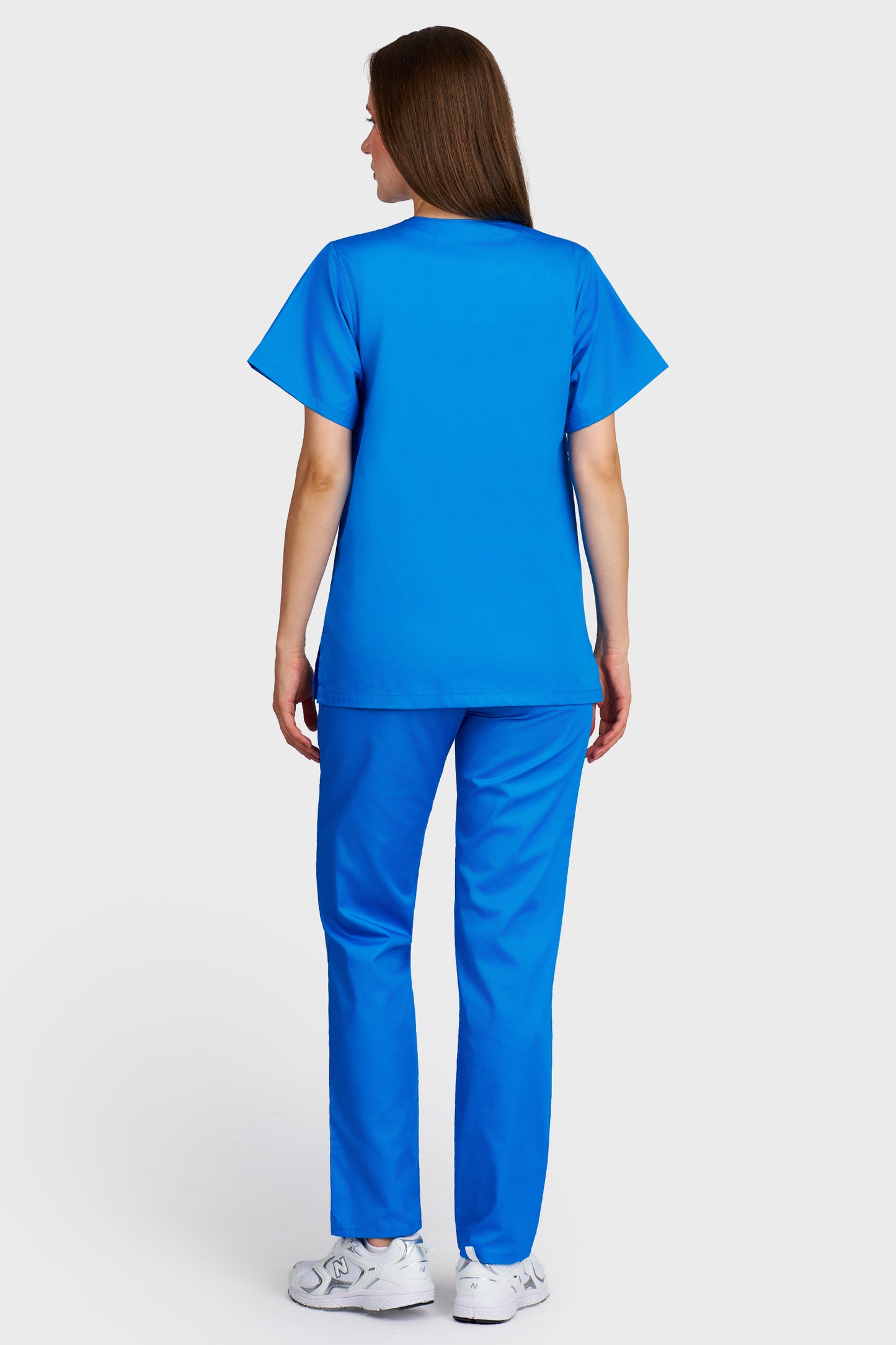 Costum medical femei turquoise - bluza medicala cu guler in V si pantaloni cu elastic si snur, vedere din spate - AKITEX