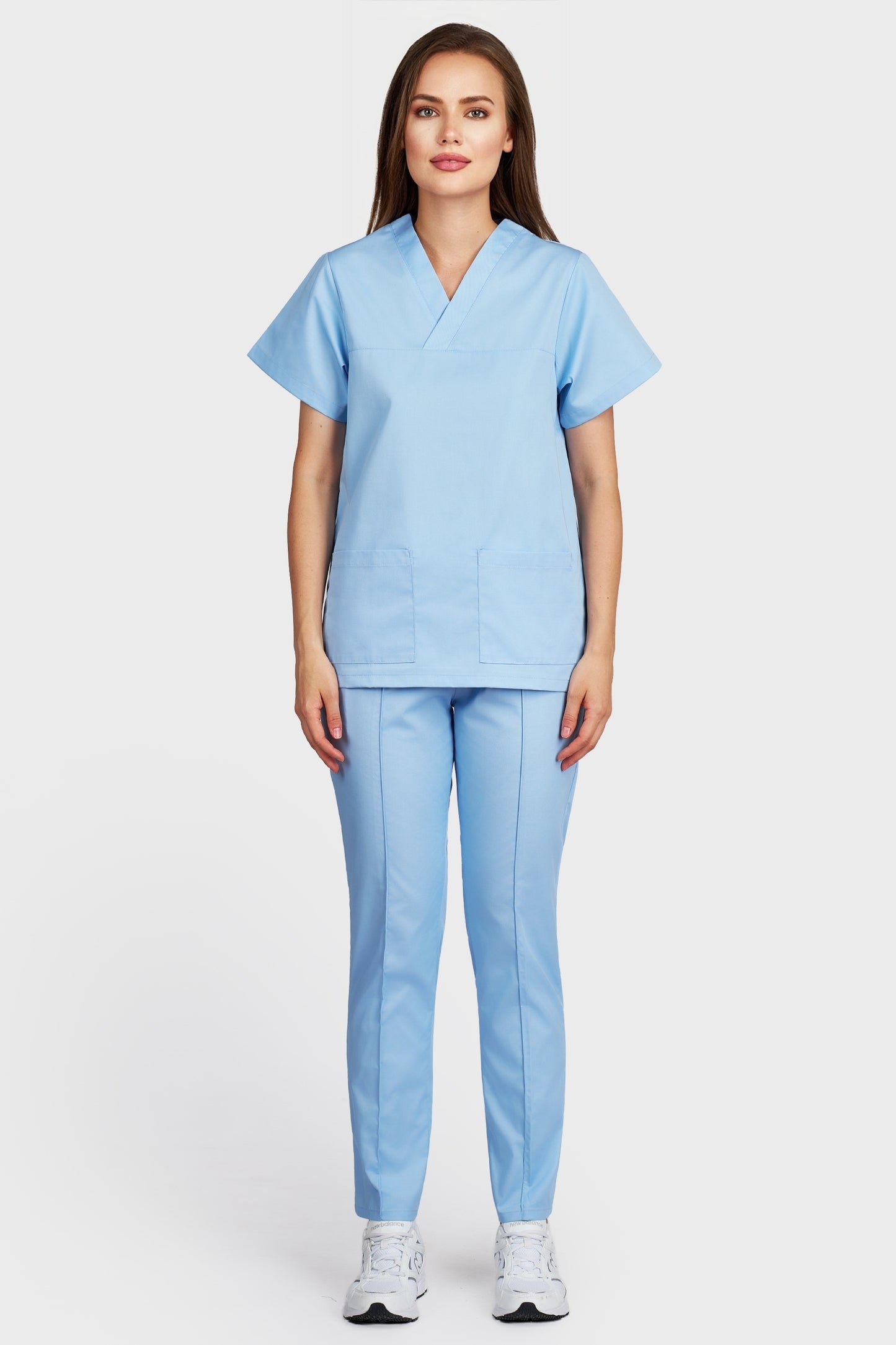 Costum medical femei lightblue - bluza medicala Frieda si pantaloni Alisa, vedere din fata - AKITEX