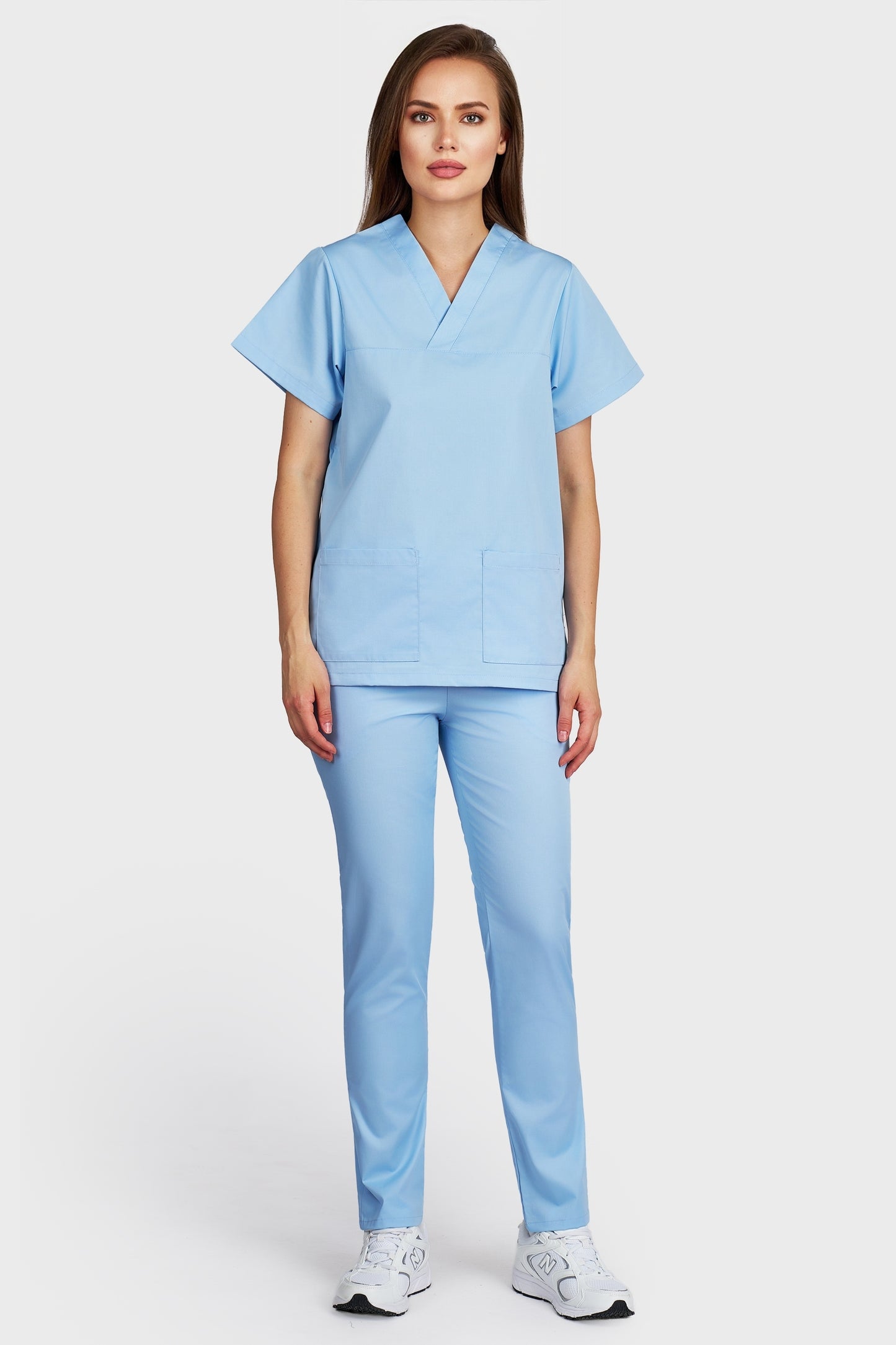 Costum medical femei lightblue - bluza medicala Frieda si pantaloni cu elastic, vedere din fata - AKITEX