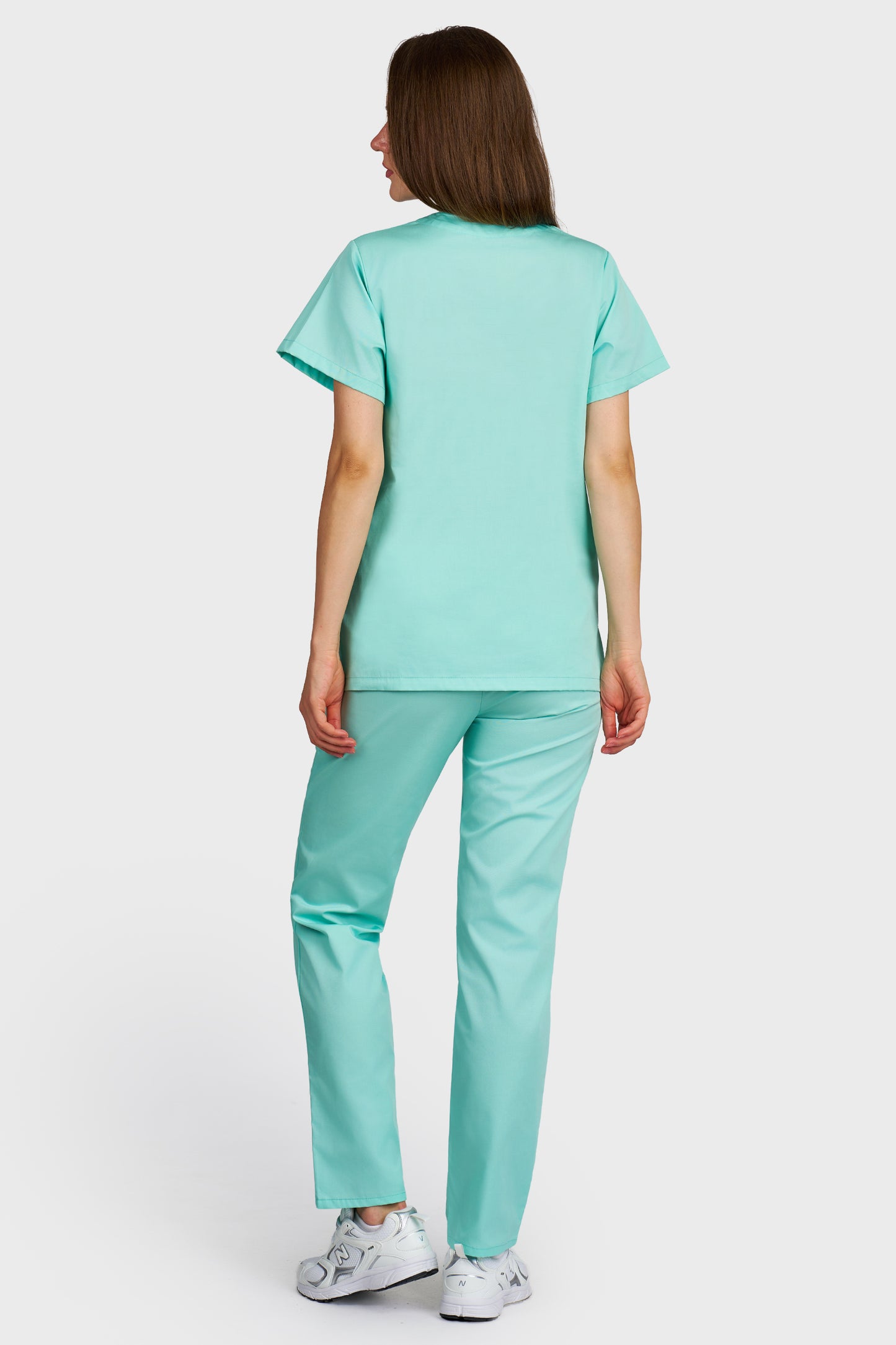 Costum medical femei menta - bluza medicala Frieda si pantaloni cu elastic si snur, vedere din spate - AKITEX
