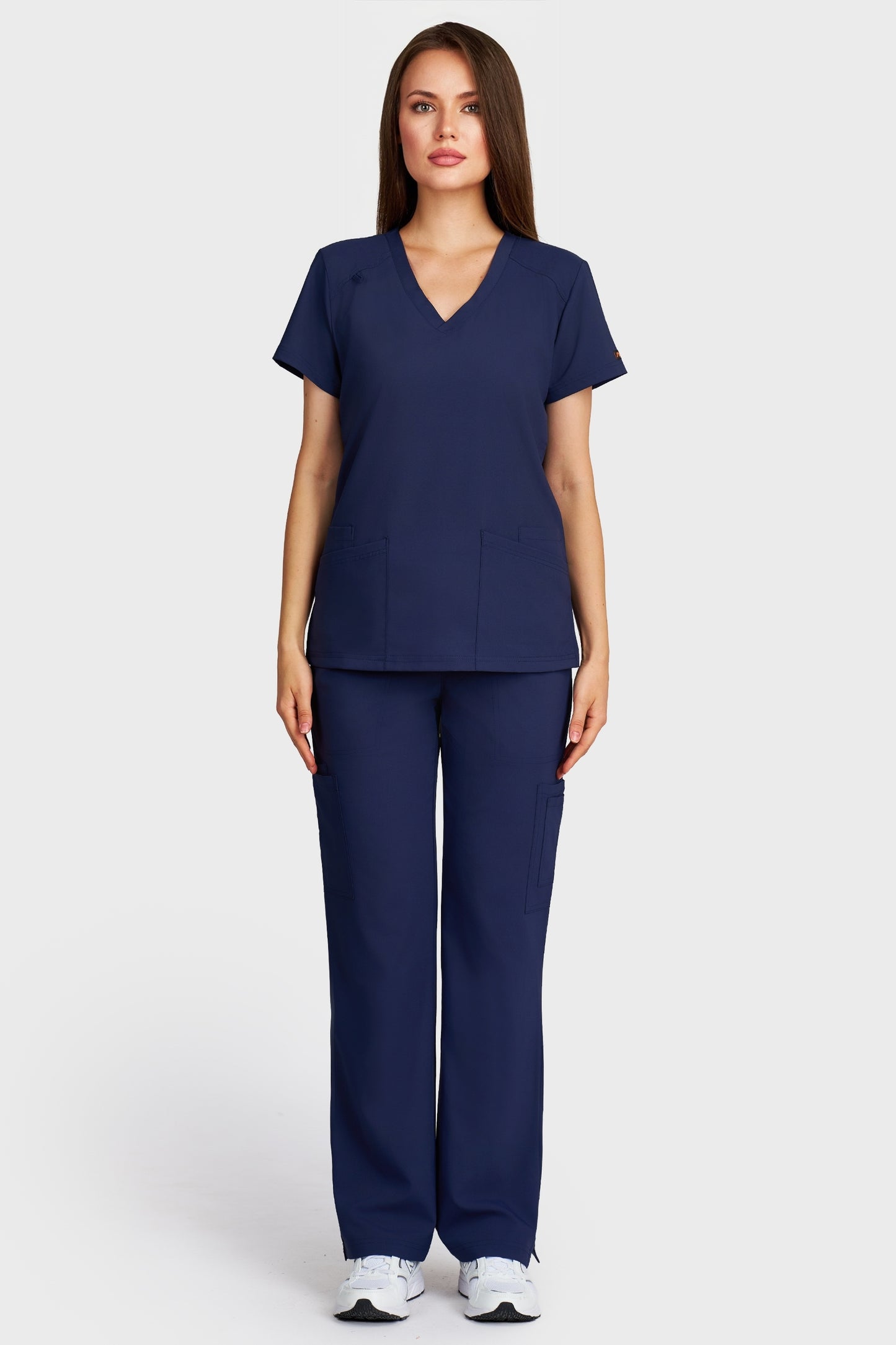 Costum medical femei navy - bluza medicala Tosca si pantaloni Cargo, vedere din fata - AKITEX