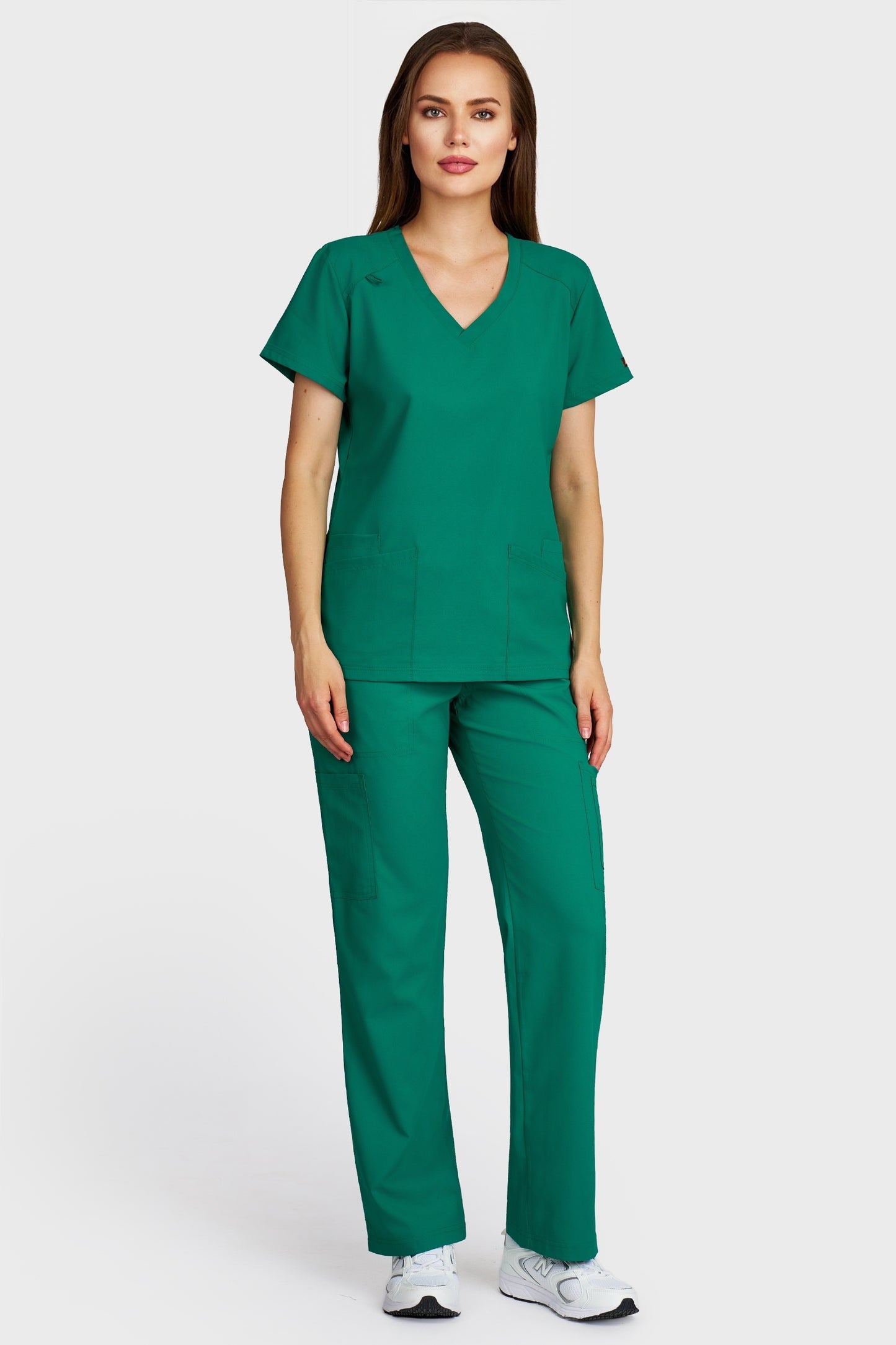 Costum medical femei verde - bluza medicala Tosca si pantaloni Cargo, vedere din fata - AKITEX