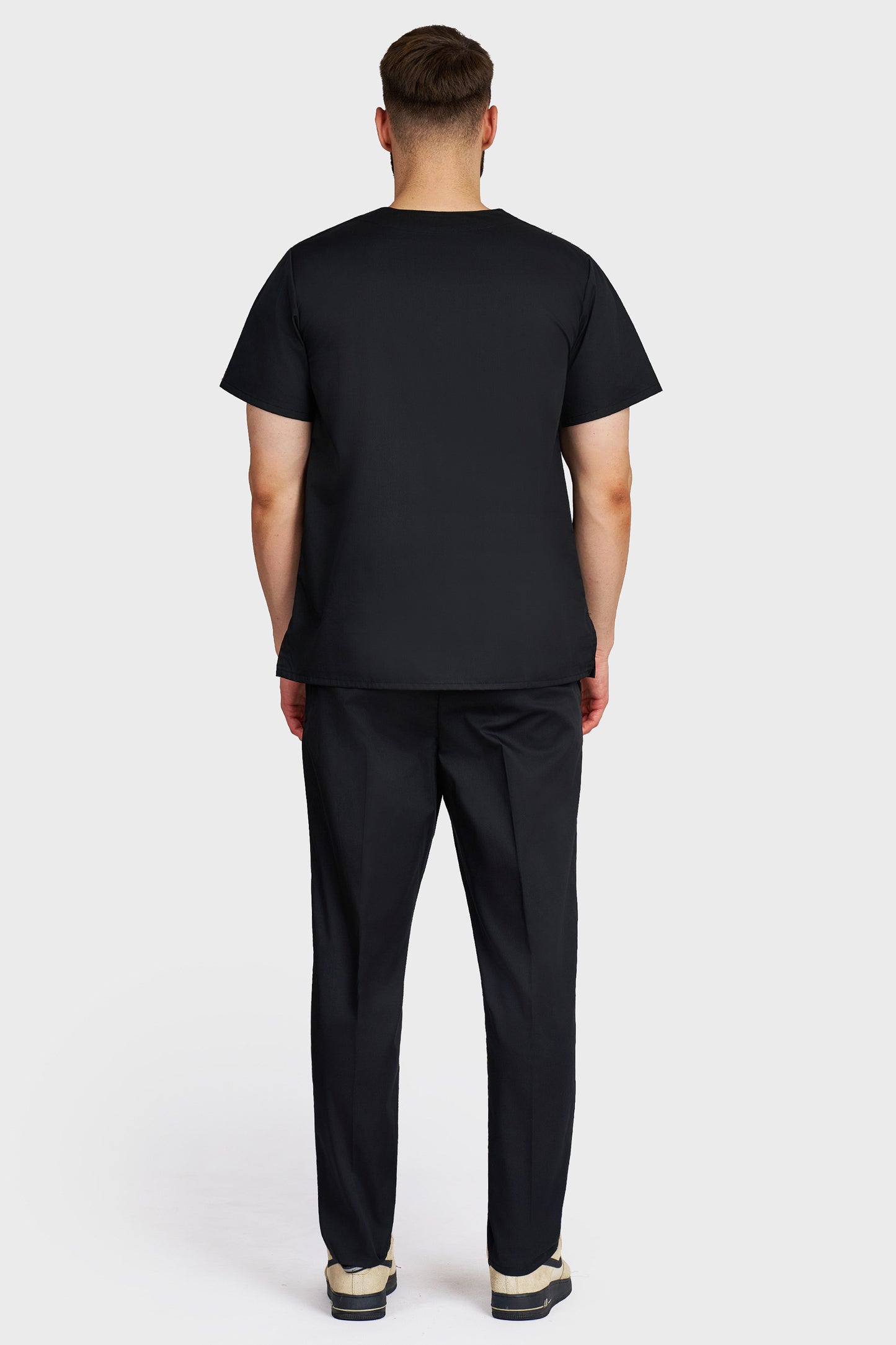Costum medical barbati negru - bluza medicala Victoria si pantaloni Alisa, vedere din spate - AKITEX
