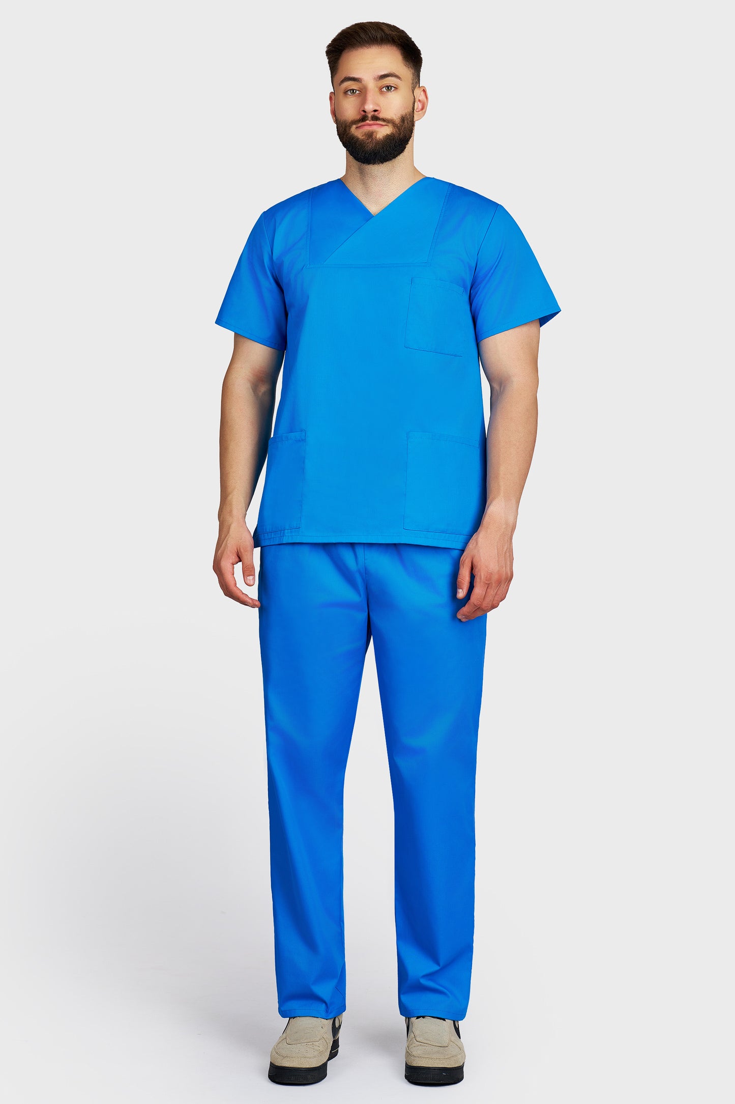 Costum medical barbati turquoise - bluza medicala Victoria si pantaloni cu elastic si snur, vedere din fata - AKITEX