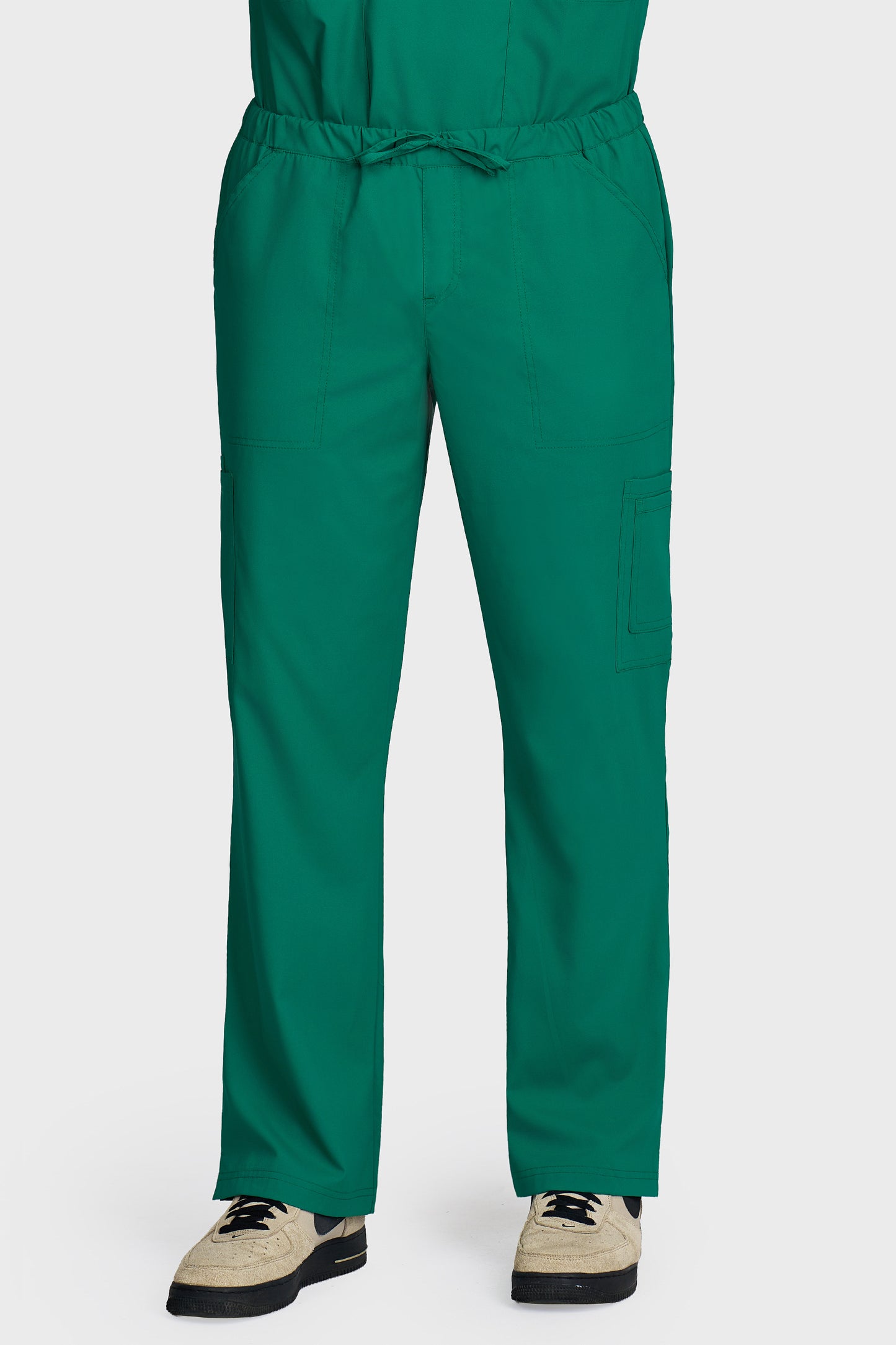 Pantaloni medicali barbati Cargo verde stretch - vedere din fata - AKITEX