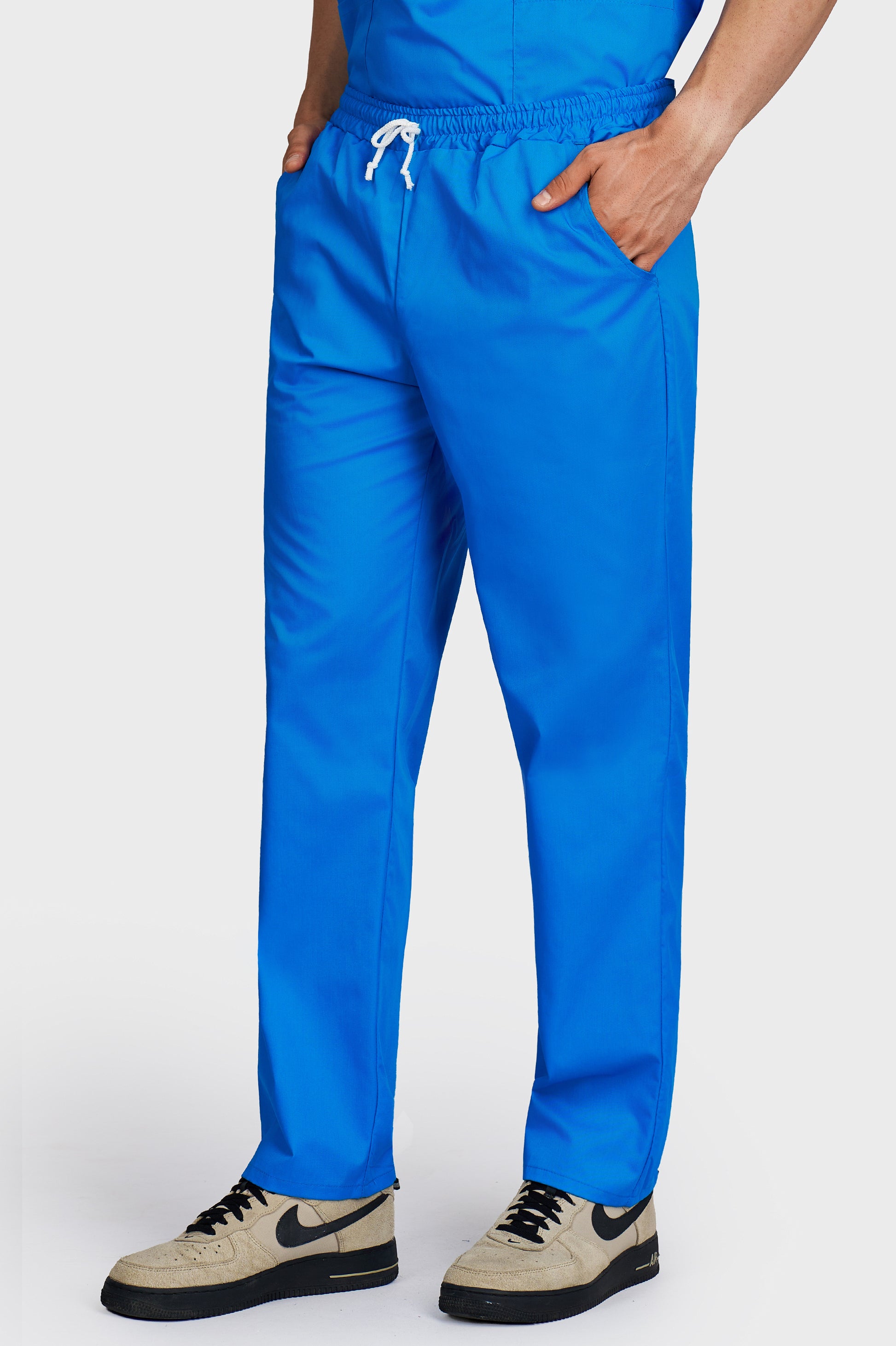 Pantaloni medicali barbati cu elastic si snur turcoaz - vedere laterala - AKITEX