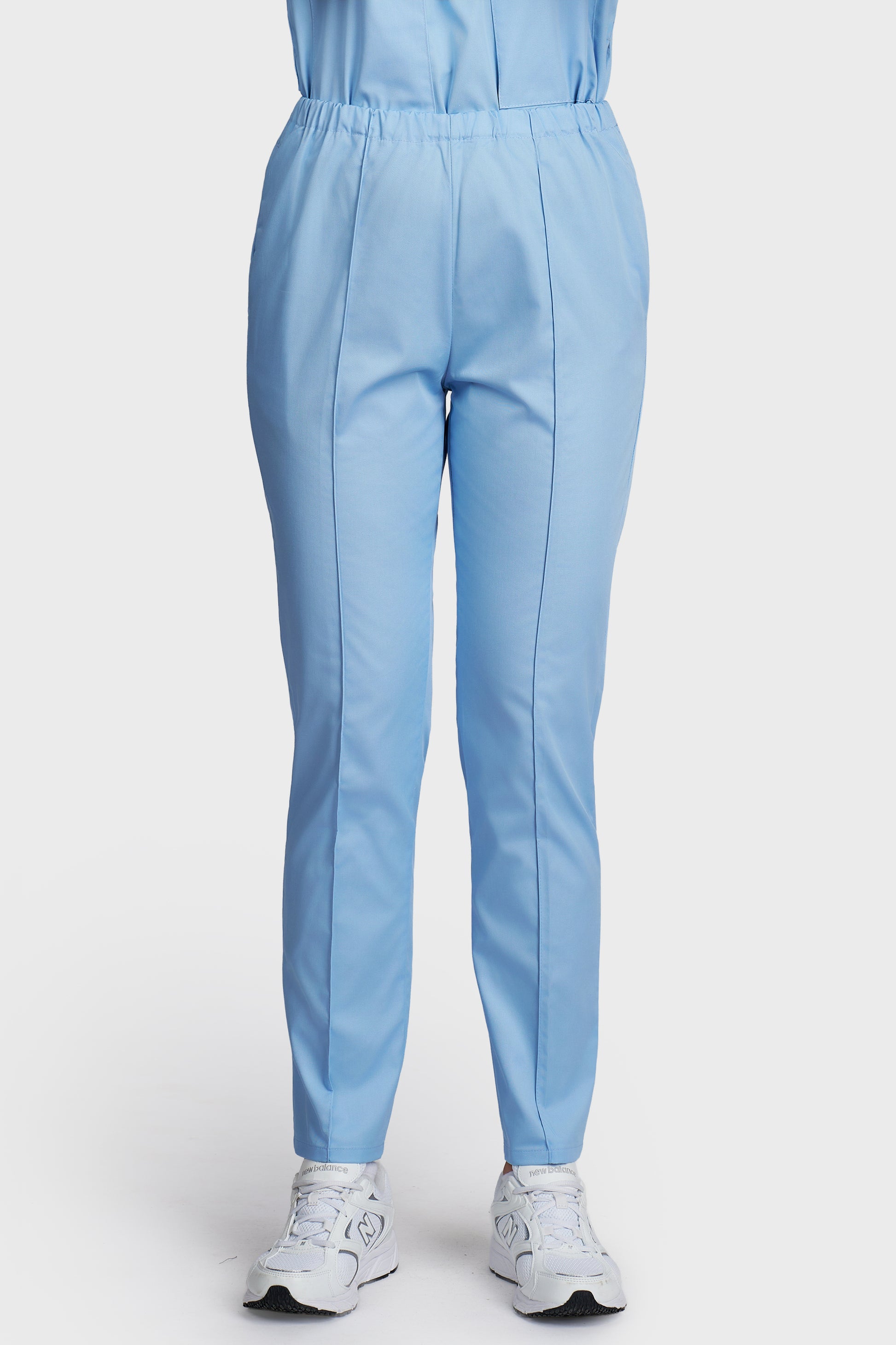 Pantaloni medicali femei Alisa bleu deschis - vedere din fata - AKITEX