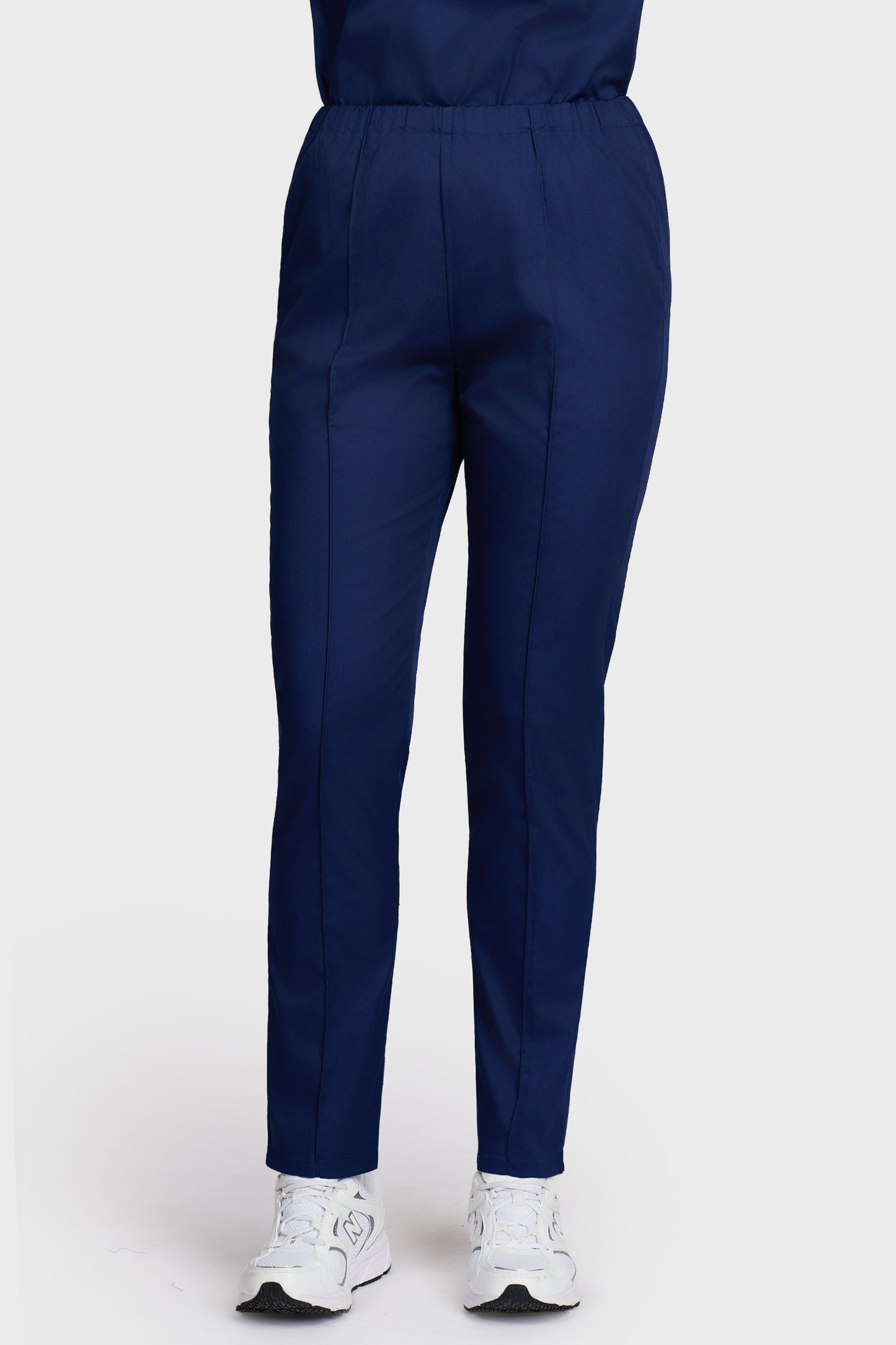 Pantaloni medicali femei Alisa bleumarin - vedere din fata - AKITEX