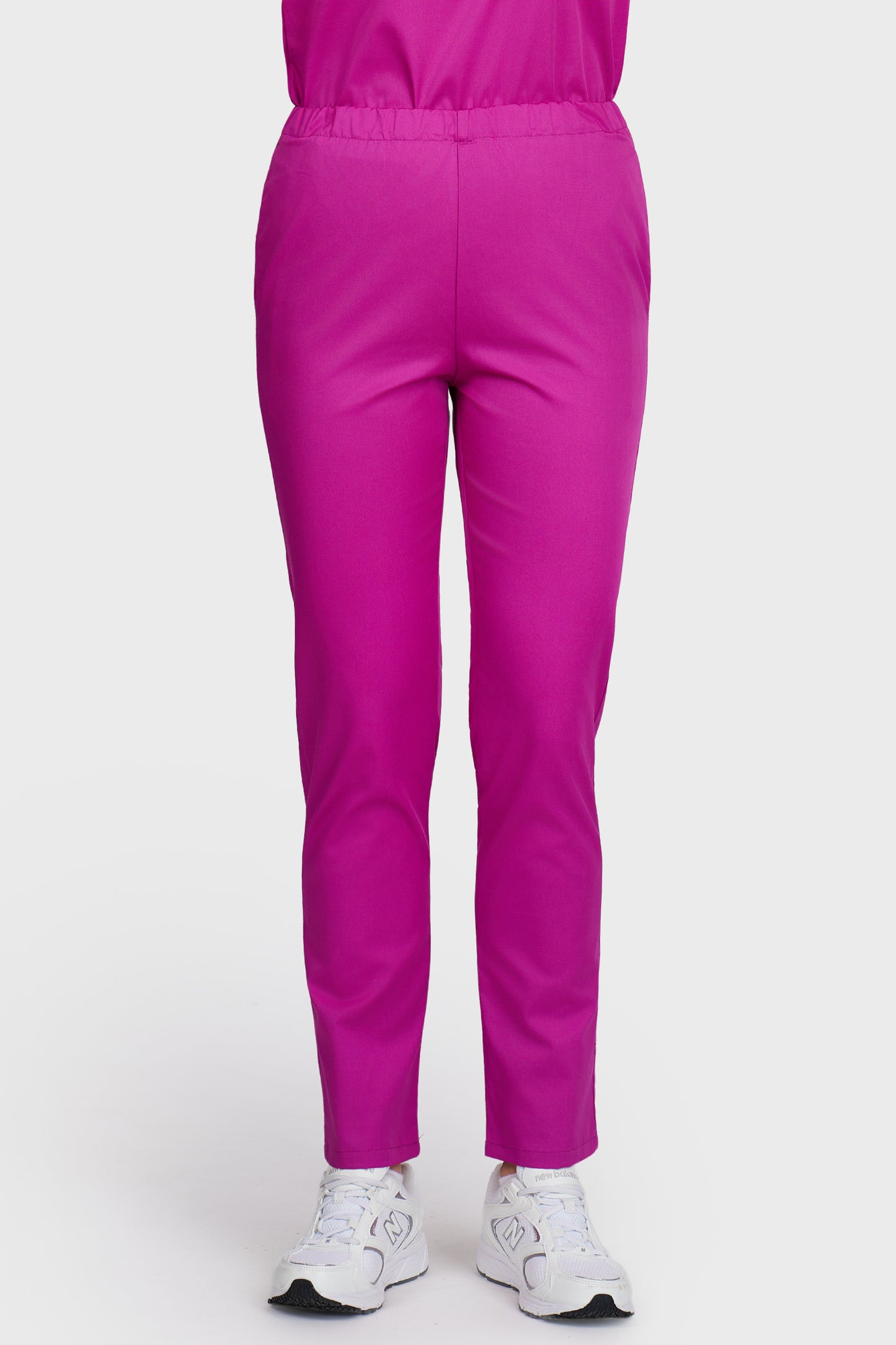Pantaloni medicali femei cu elastic fucsia - vedere din fata - AKITEX