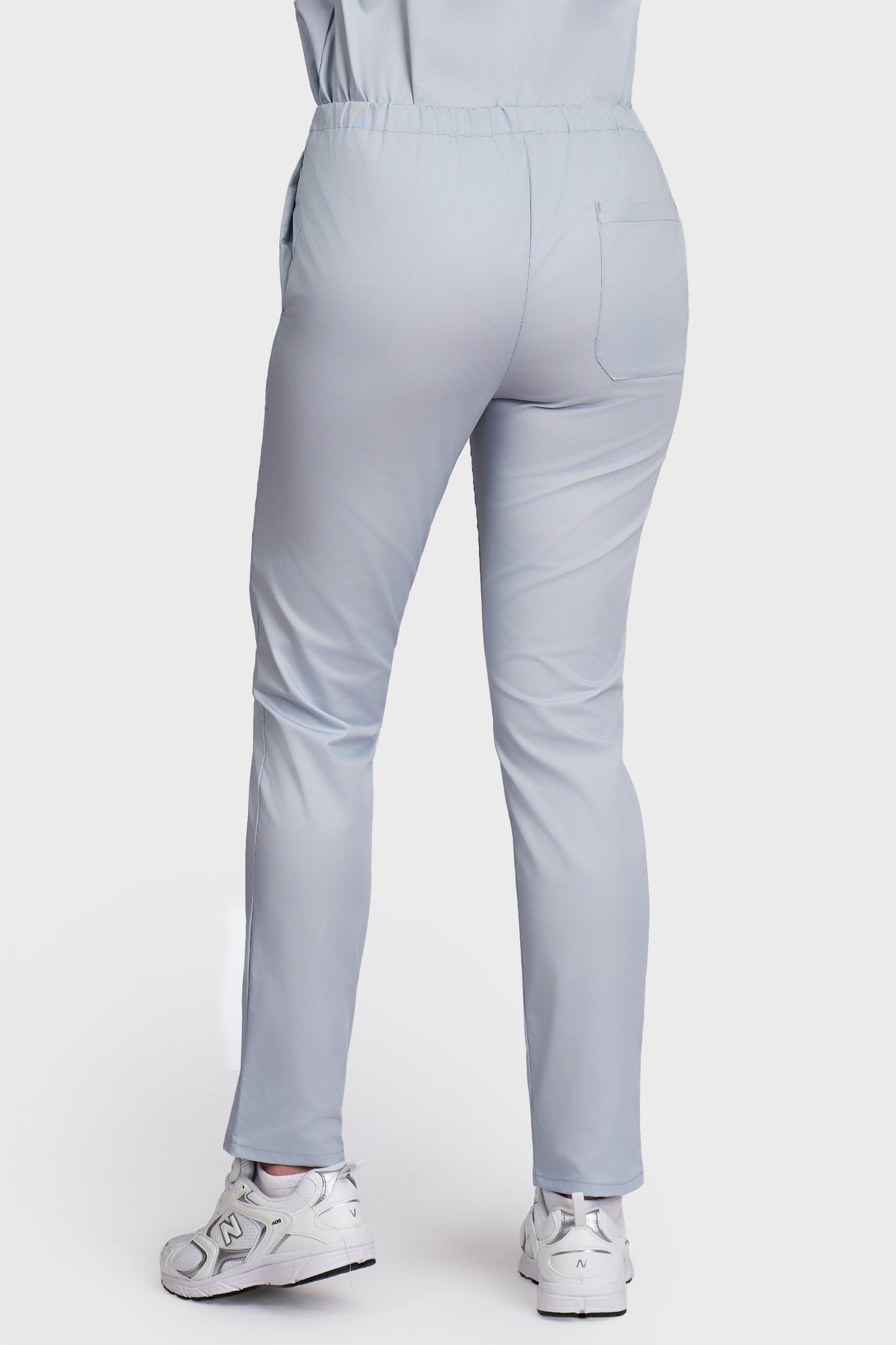 Pantaloni medicali femei cu elastic gri - vedere din spate - AKITEX