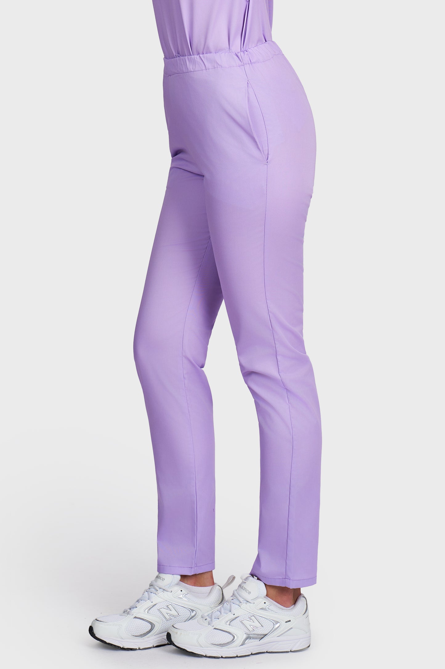 Pantaloni medicali femei cu elastic lila - vedere laterala - AKITEX