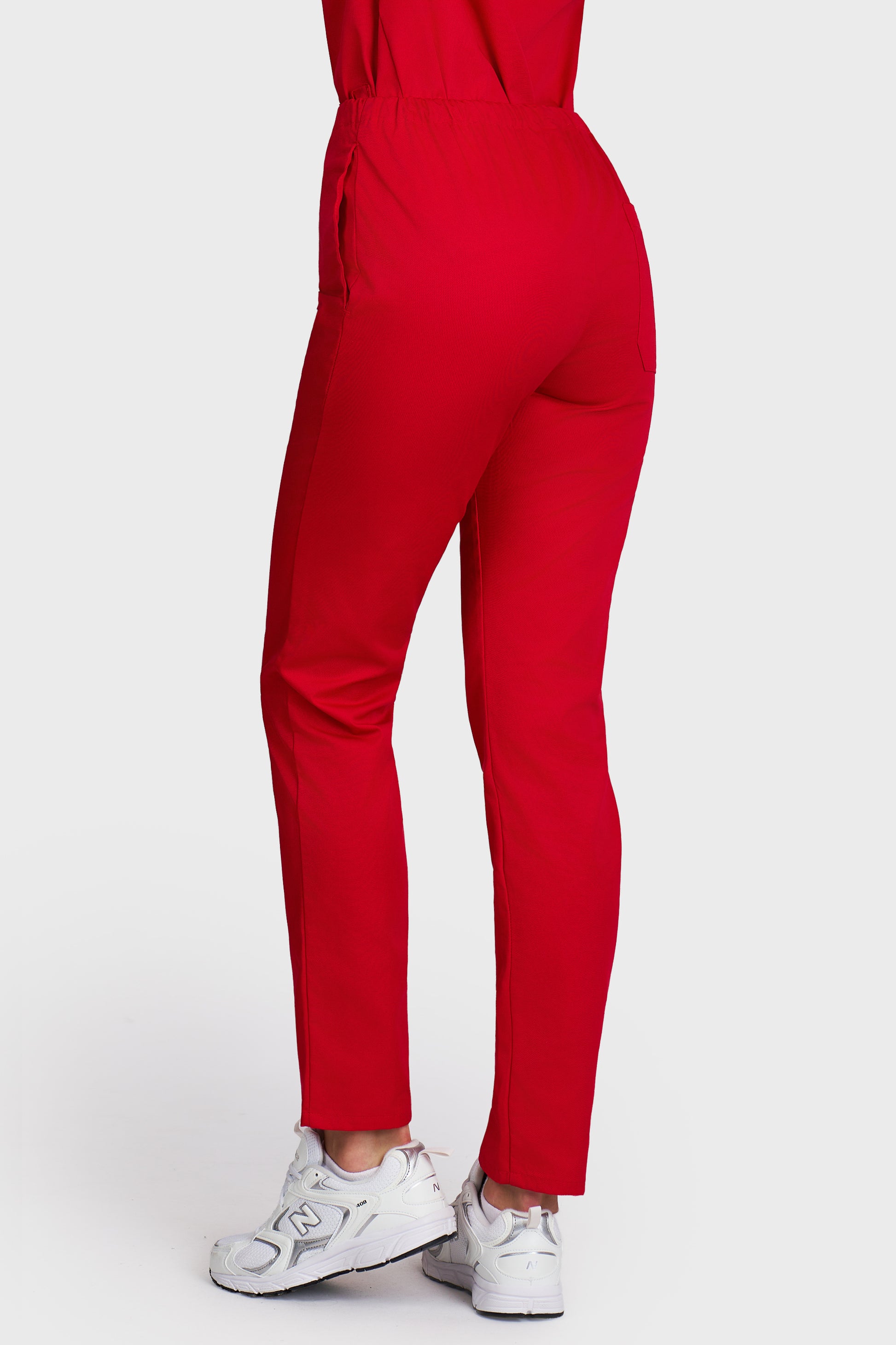 Pantaloni medicali femei cu elastic rosu - vedere din spate - AKITEX