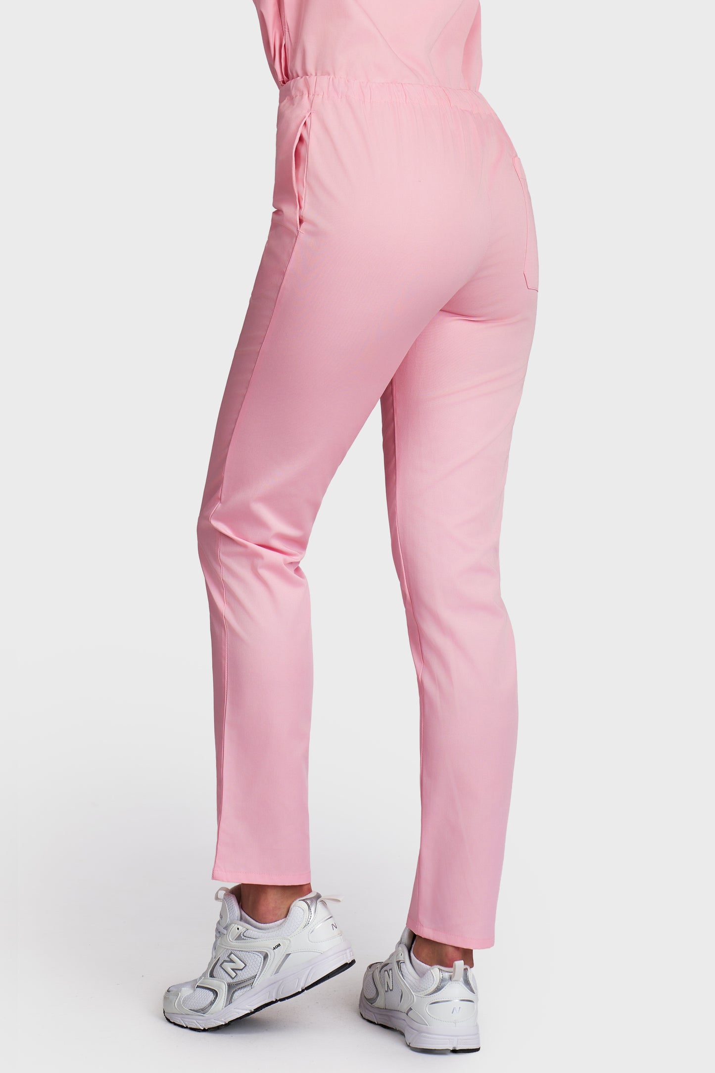 Pantaloni medicali femei cu elastic roz - vedere din spate - AKITEX