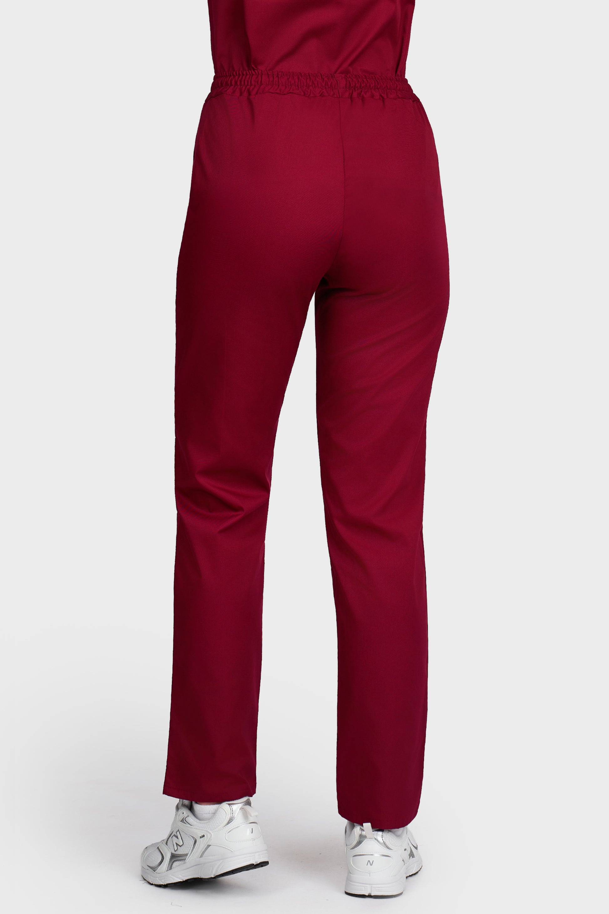 Pantaloni medicali femei cu elastic si snur bordo - vedere din spate - AKITEX