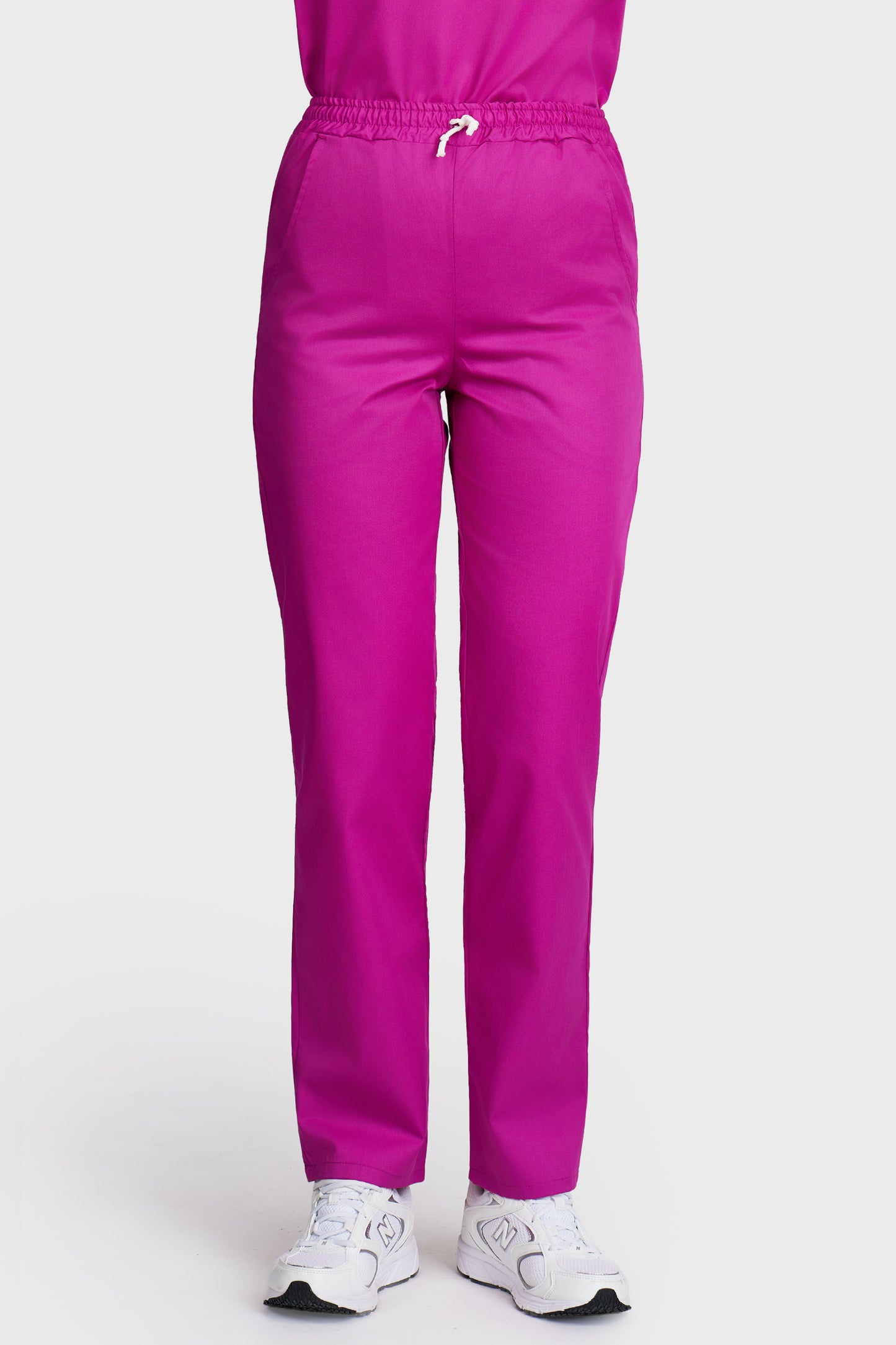 Pantaloni medicali femei cu elastic si snur fucsia - vedere din fata - AKITEX