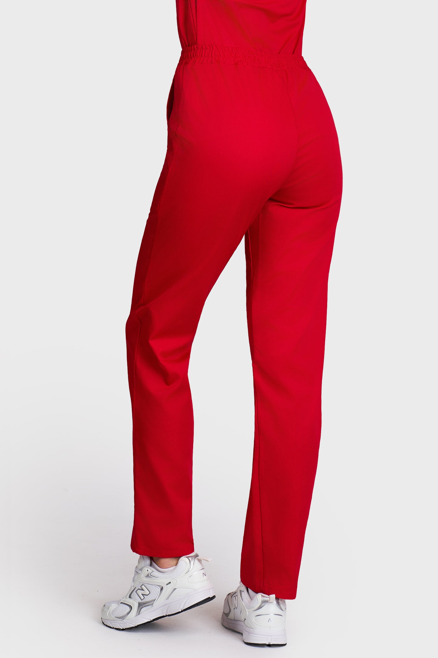 Pantaloni medicali femei cu elastic si snur rosu - vedere din spate - AKITEX